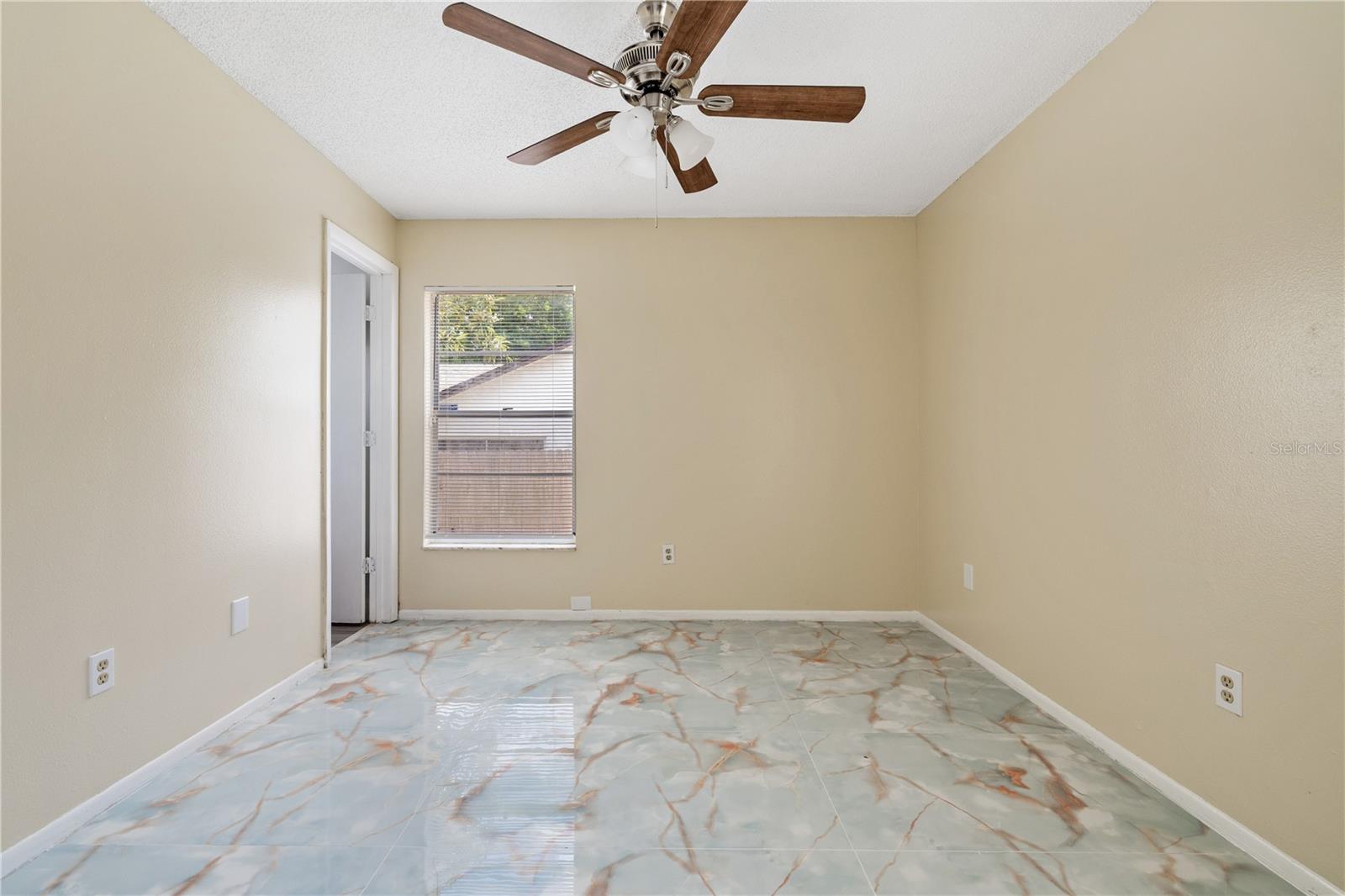 8517 RENALD BLVD, TAMPA, FL, 33637