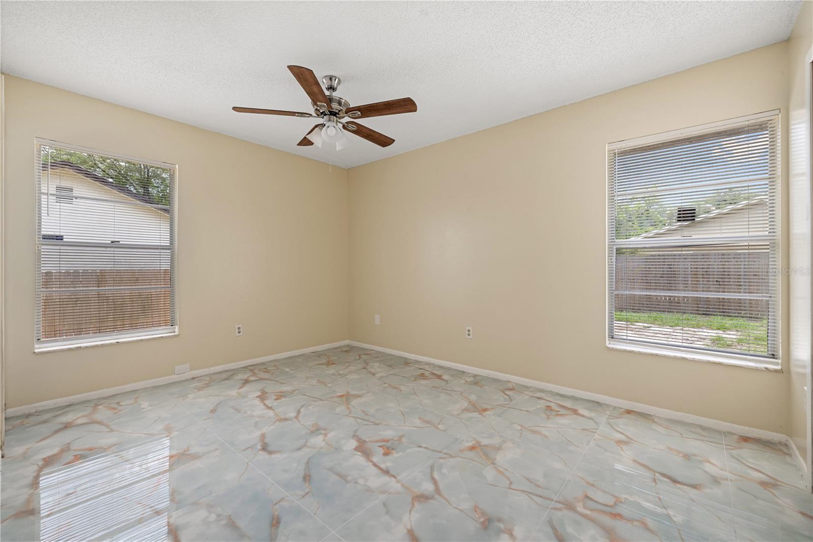 8517 RENALD BLVD, TAMPA, FL, 33637
