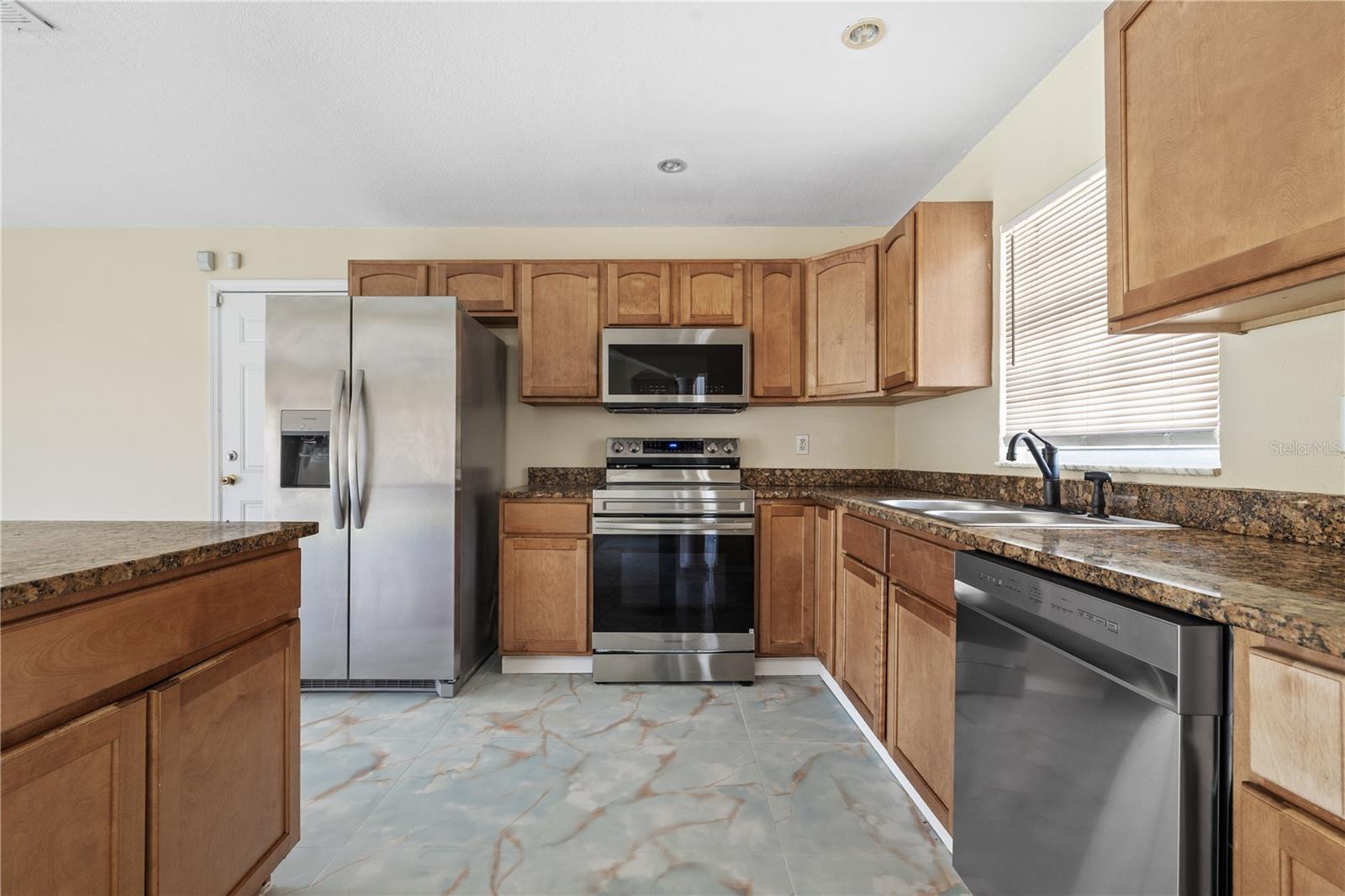 8517 RENALD BLVD, TAMPA, FL, 33637