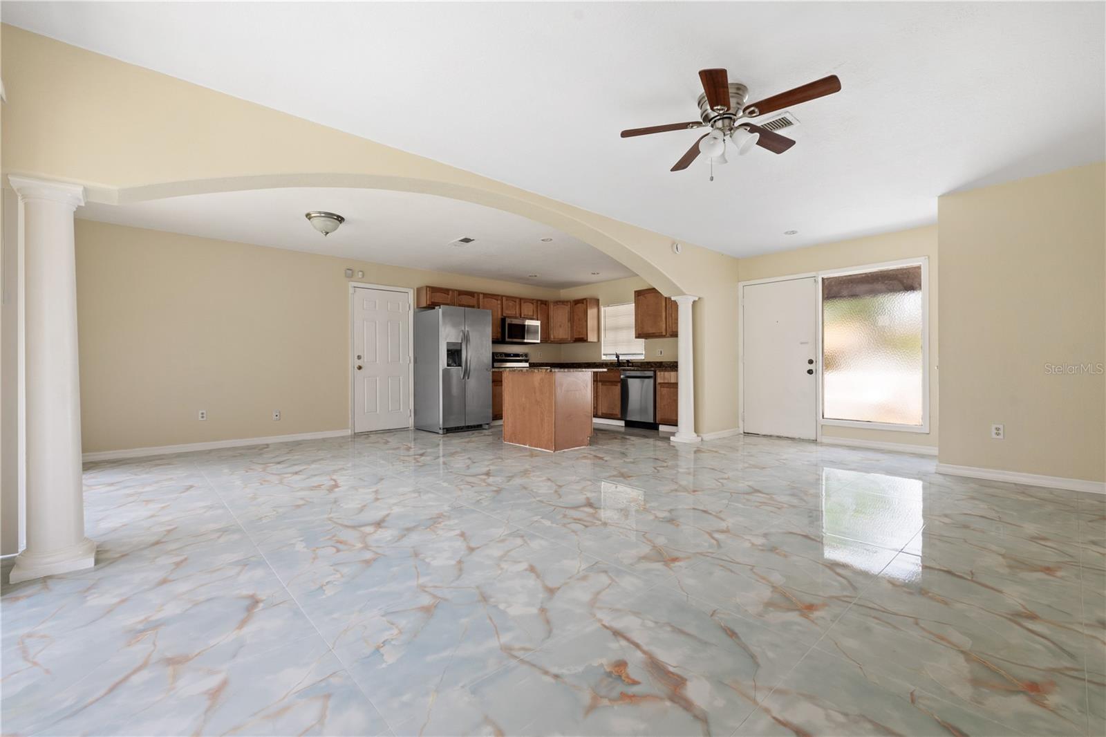 8517 RENALD BLVD, TAMPA, FL, 33637