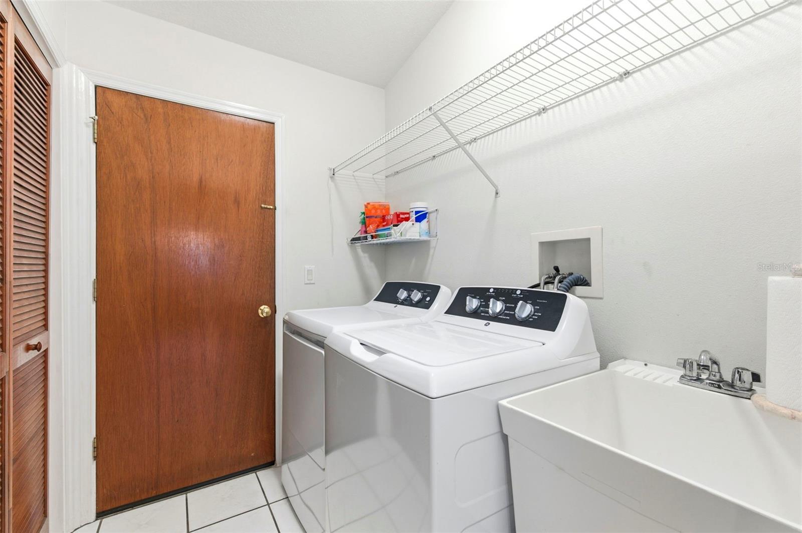 30 GLADES AVE, TARPON SPRINGS, FL, 34689