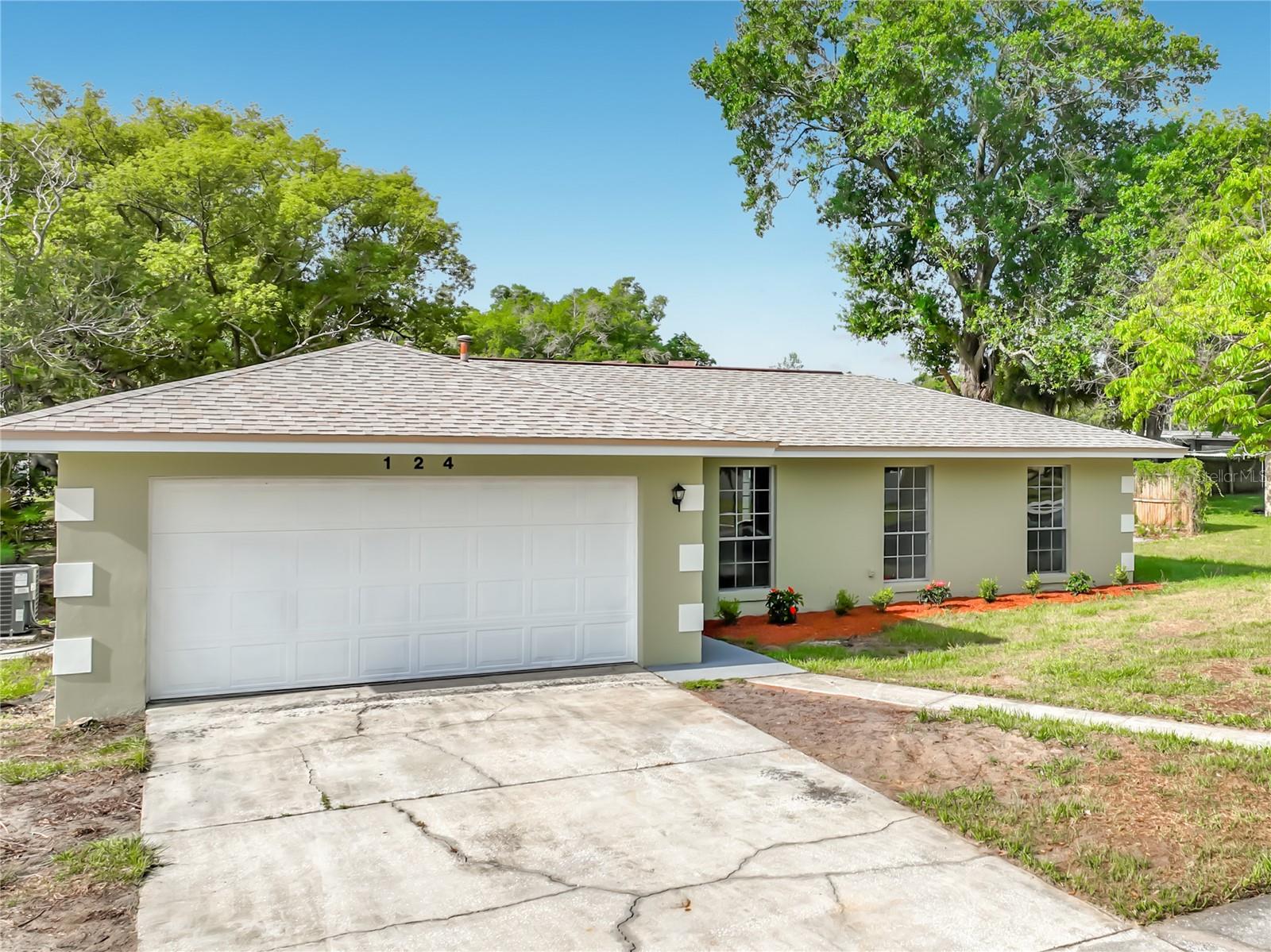 124 HOLLYHOCK DR, ALTAMONTE SPRINGS, FL, 32701