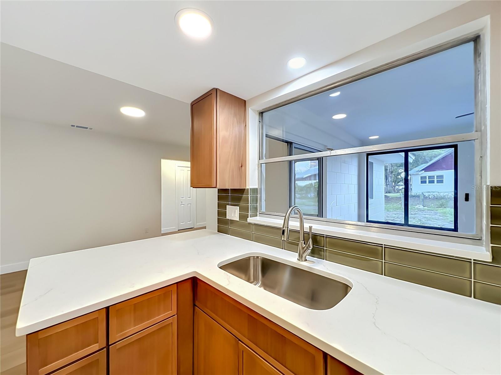 124 HOLLYHOCK DR, ALTAMONTE SPRINGS, FL, 32701