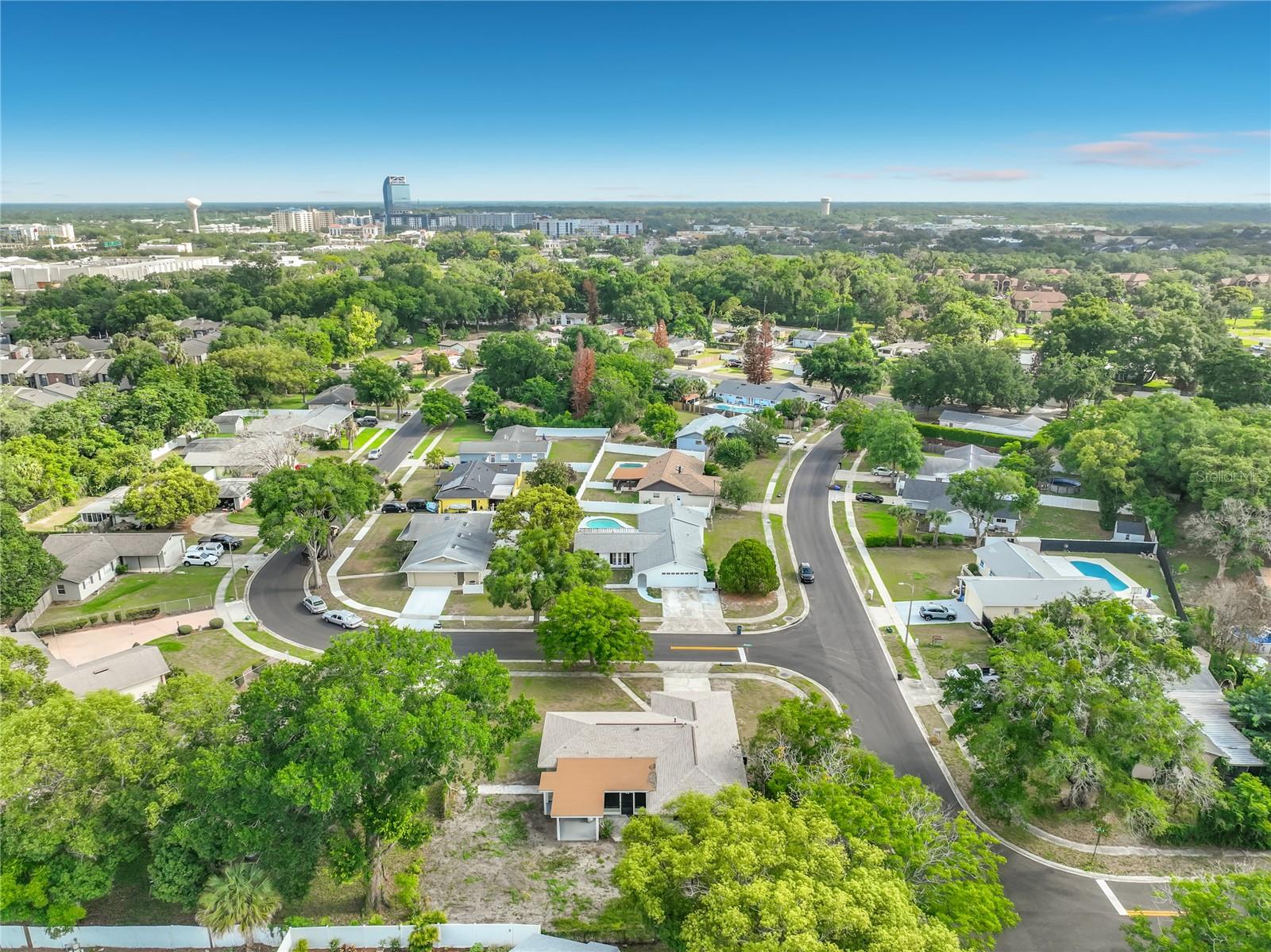 124 HOLLYHOCK DR, ALTAMONTE SPRINGS, FL, 32701