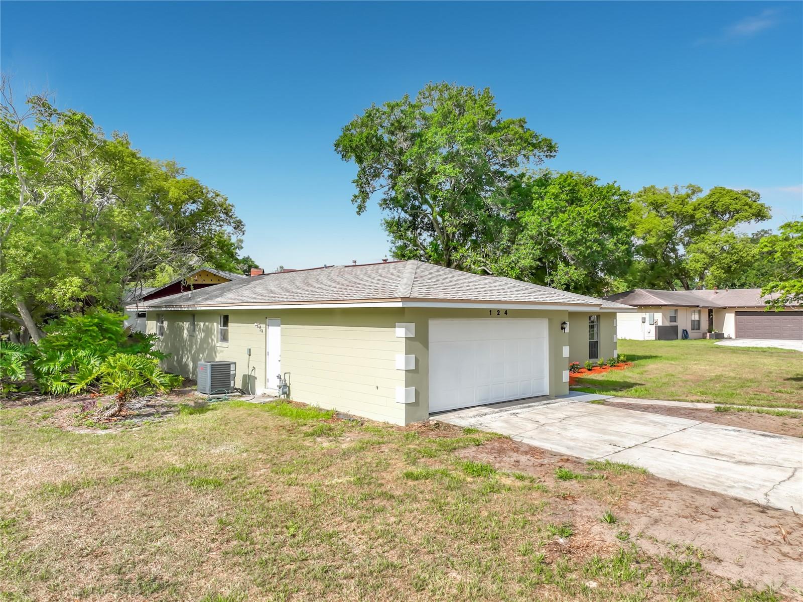 124 HOLLYHOCK DR, ALTAMONTE SPRINGS, FL, 32701