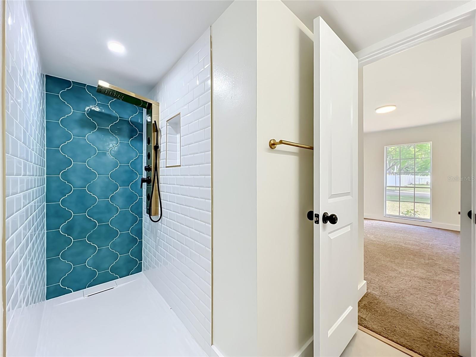 124 HOLLYHOCK DR, ALTAMONTE SPRINGS, FL, 32701