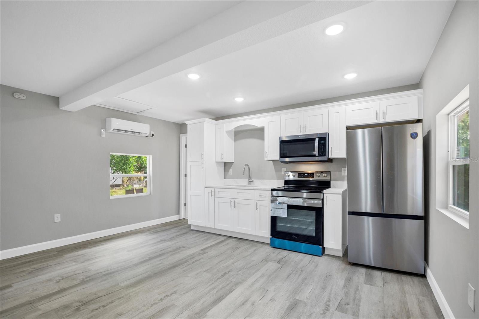 162 MYRTLE AVE, LAKE WALES, FL, 33898