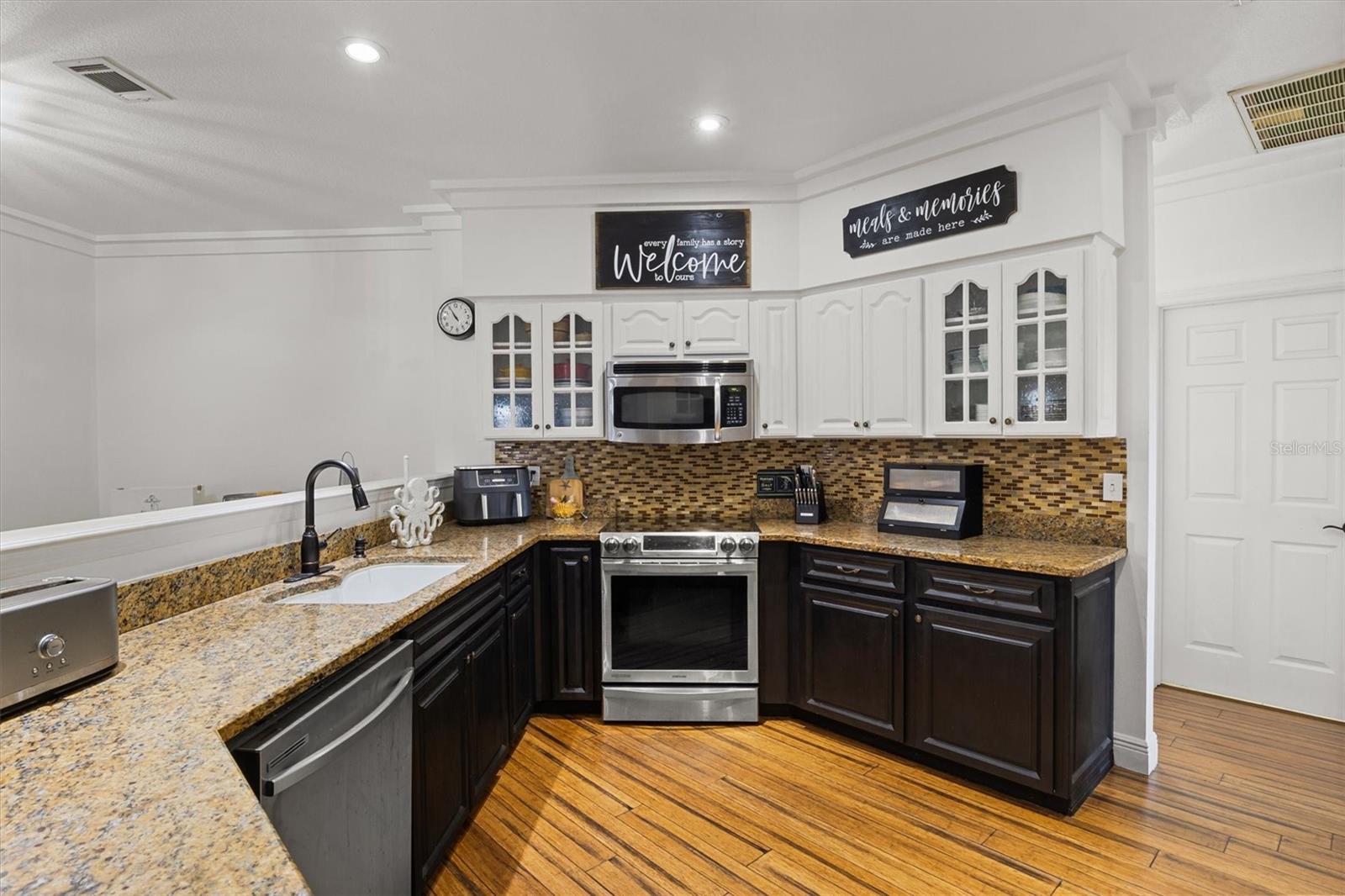 2881 CHATSWORTH LN, LAKELAND, FL, 33812