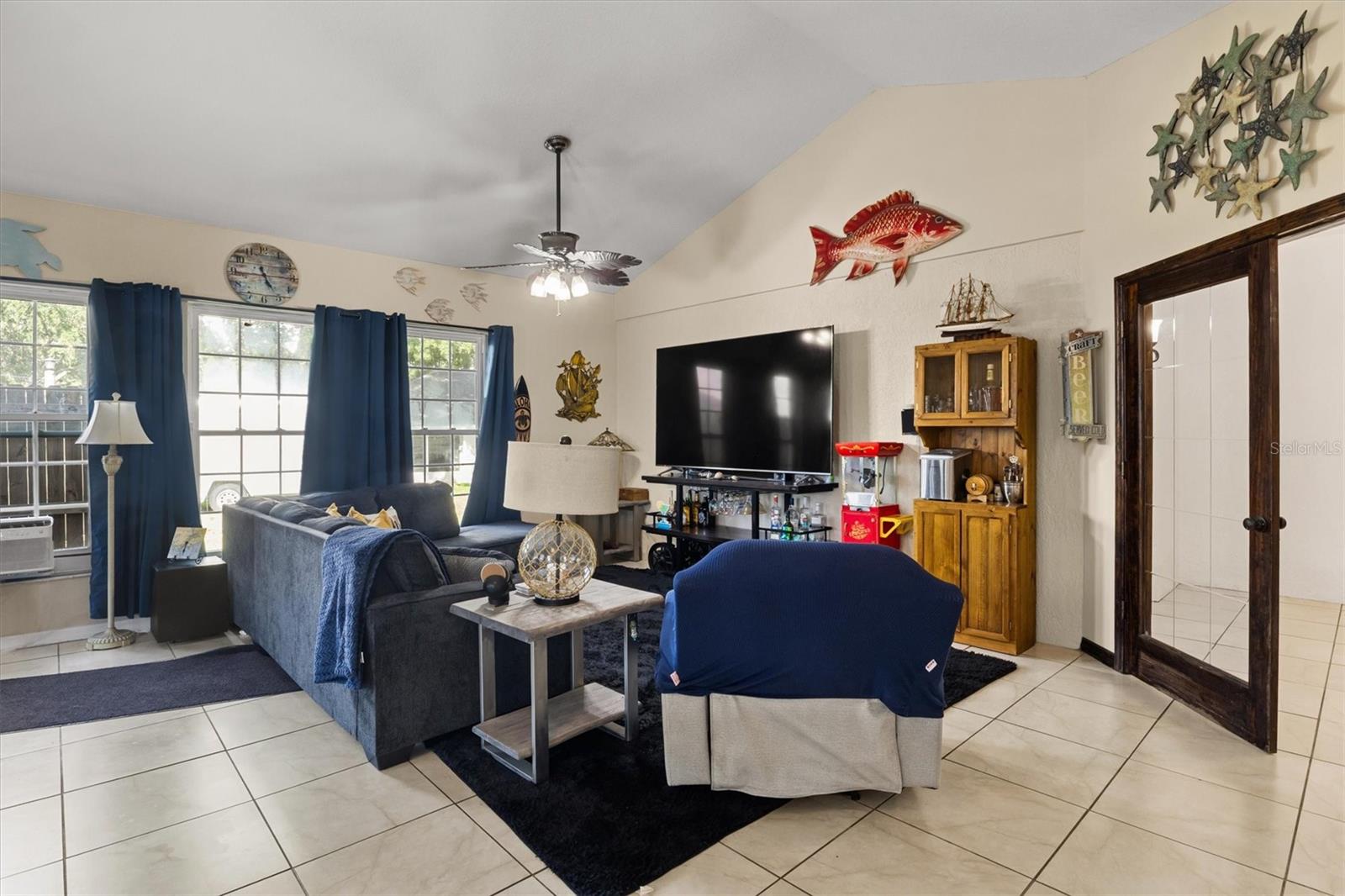 2881 CHATSWORTH LN, LAKELAND, FL, 33812