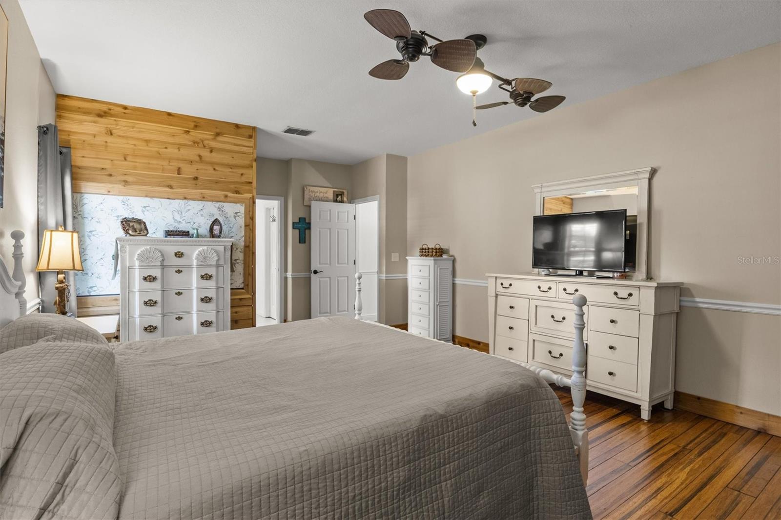 2881 CHATSWORTH LN, LAKELAND, FL, 33812