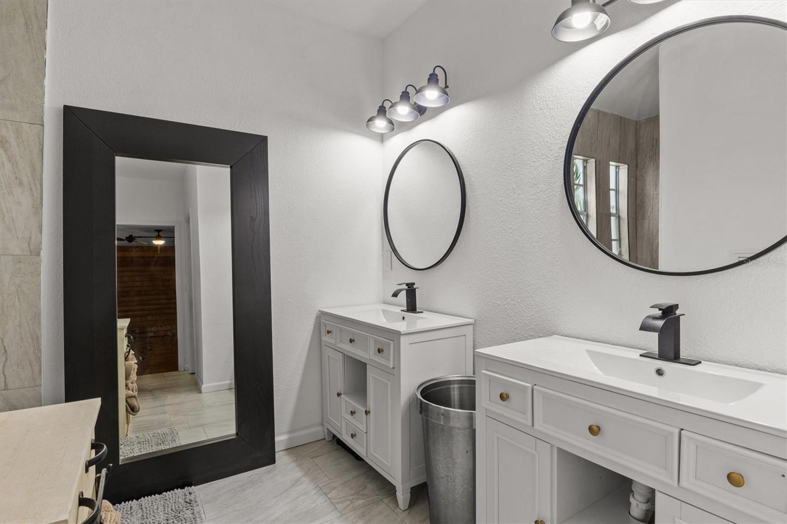 2881 CHATSWORTH LN, LAKELAND, FL, 33812