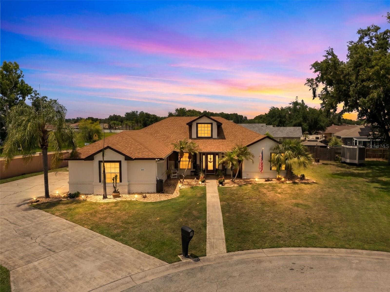 2881 CHATSWORTH LN, LAKELAND, FL, 33812