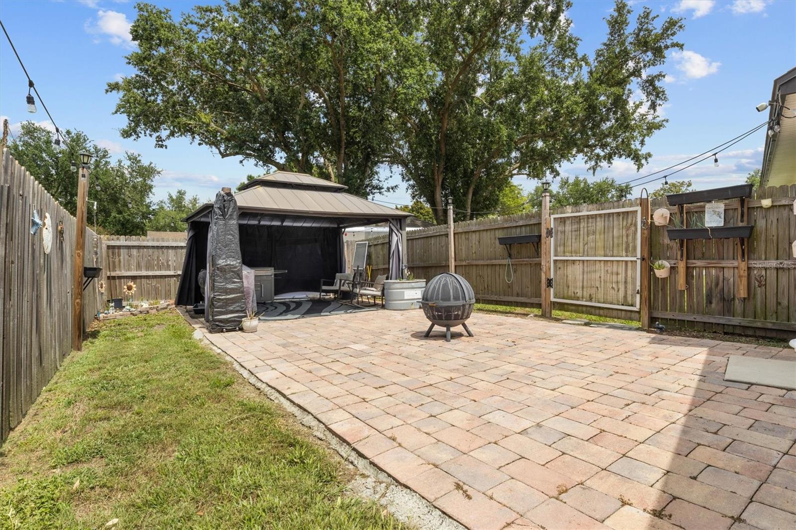 2881 CHATSWORTH LN, LAKELAND, FL, 33812