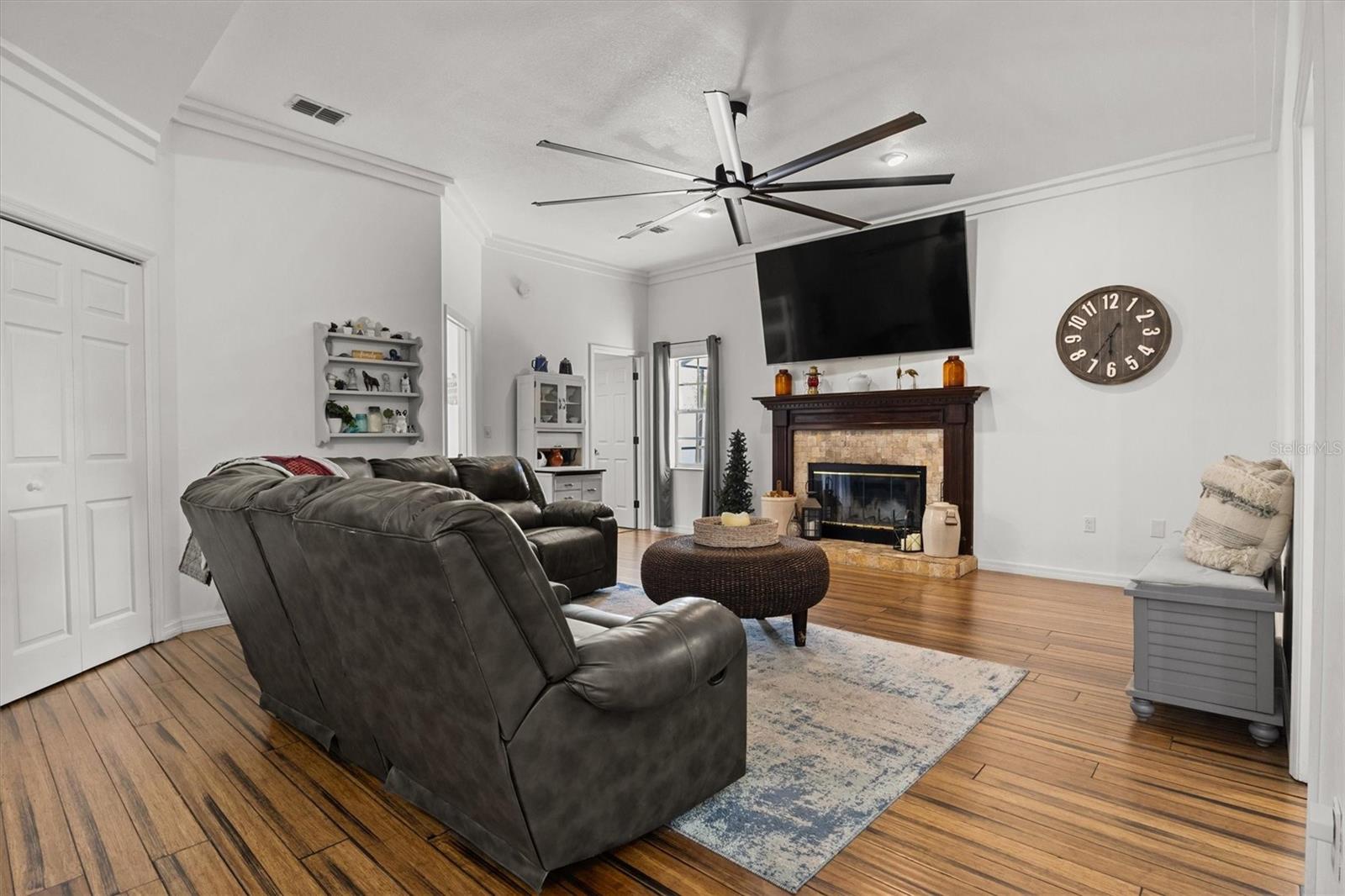 2881 CHATSWORTH LN, LAKELAND, FL, 33812