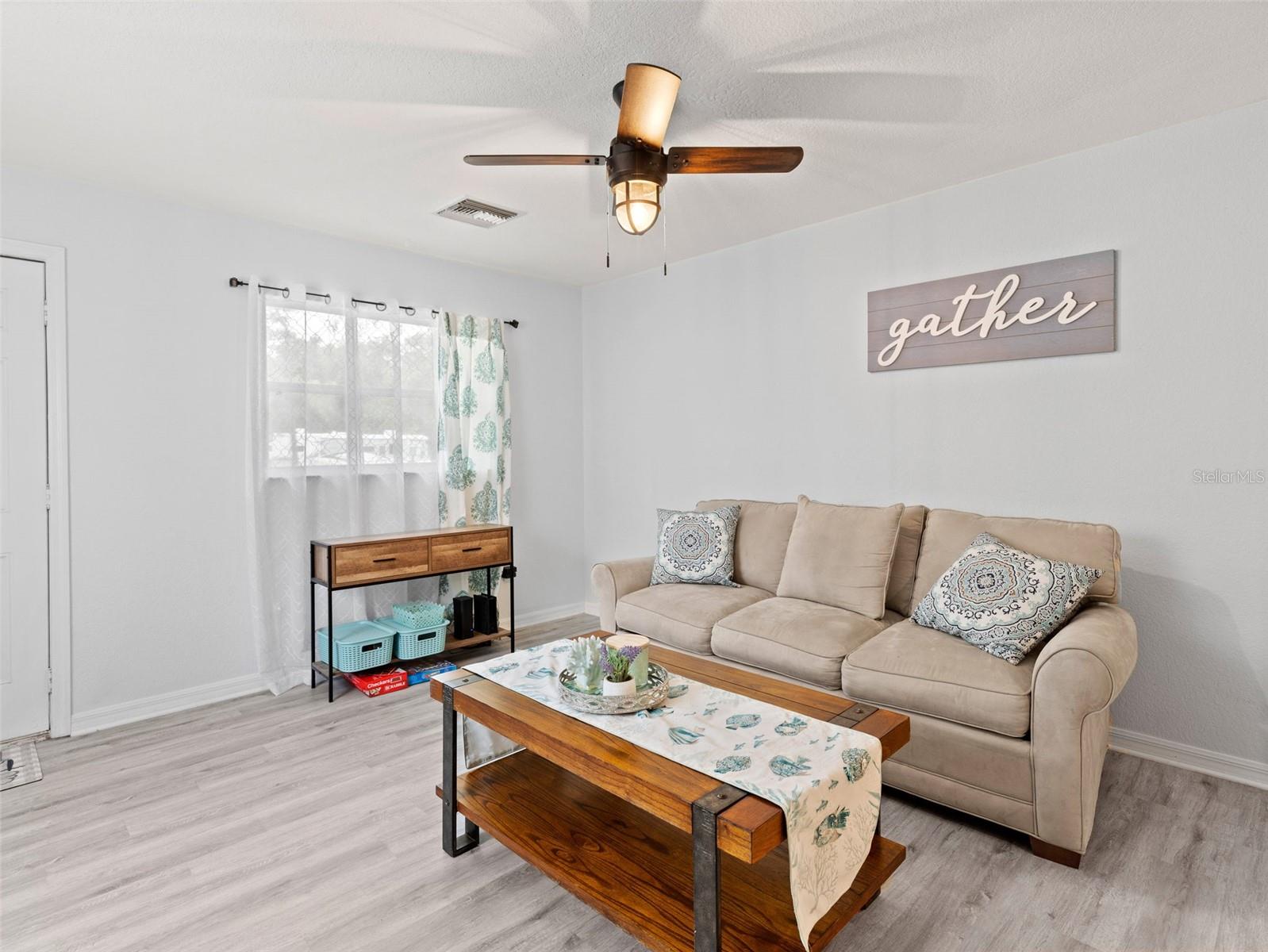 7206 SCHERING ST, WEEKI WACHEE, FL, 34613