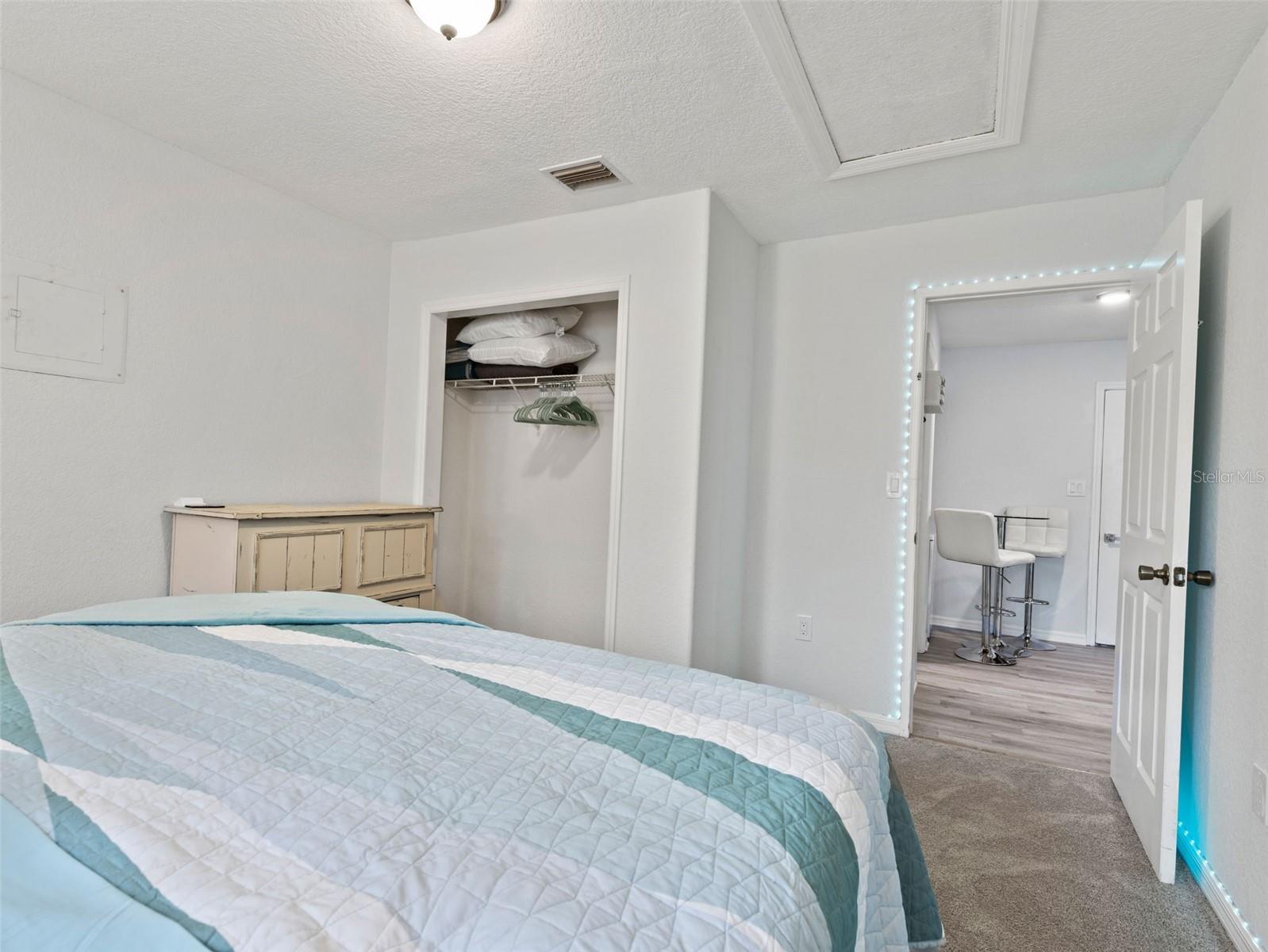 7206 SCHERING ST, WEEKI WACHEE, FL, 34613