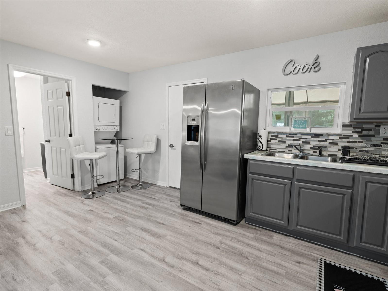 7206 SCHERING ST, WEEKI WACHEE, FL, 34613