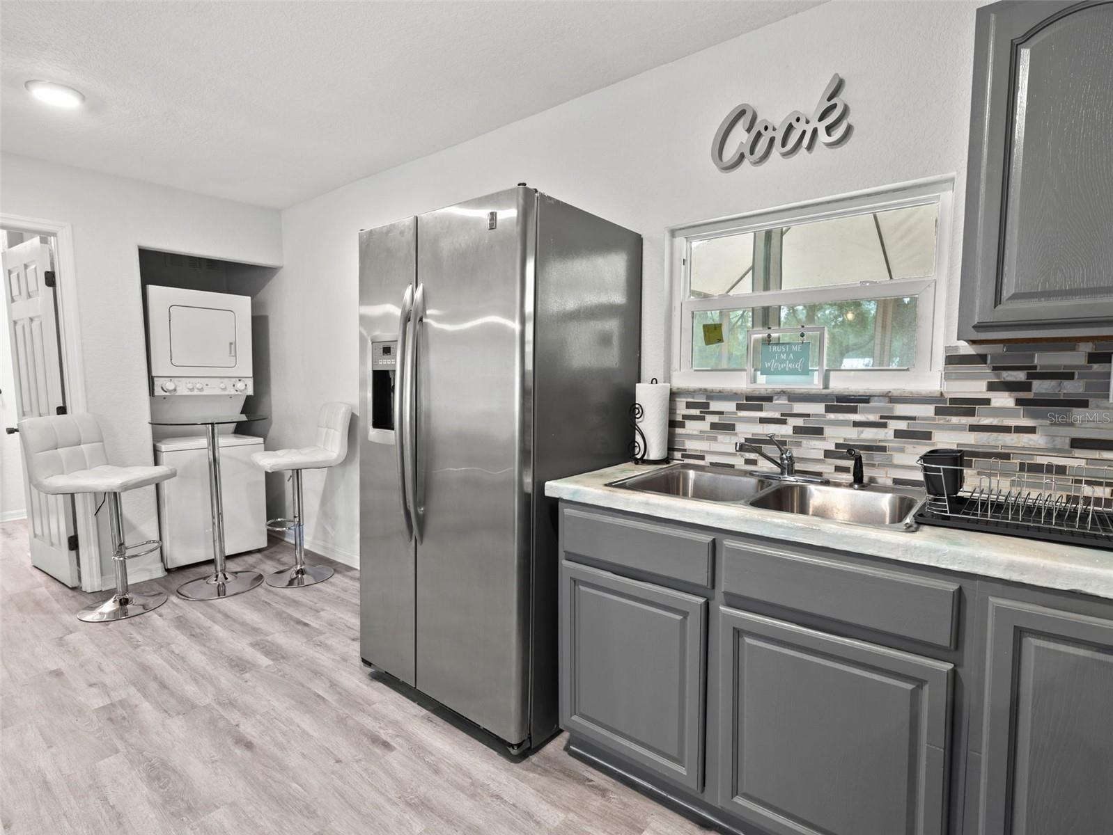7206 SCHERING ST, WEEKI WACHEE, FL, 34613