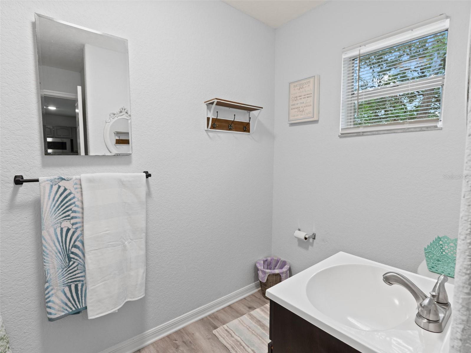 7206 SCHERING ST, WEEKI WACHEE, FL, 34613