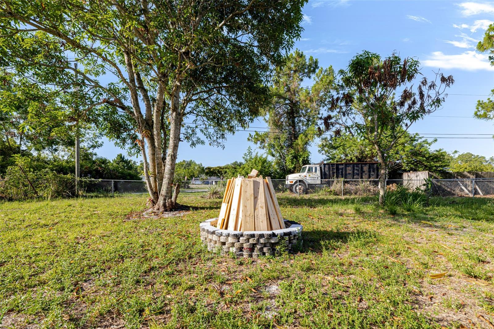 4211 5TH ST W, LEHIGH ACRES, FL, 33971