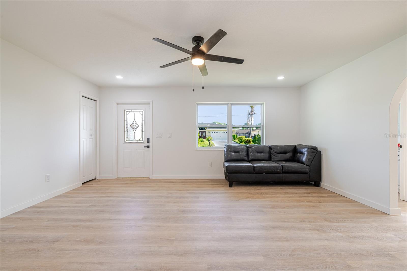 4211 5TH ST W, LEHIGH ACRES, FL, 33971