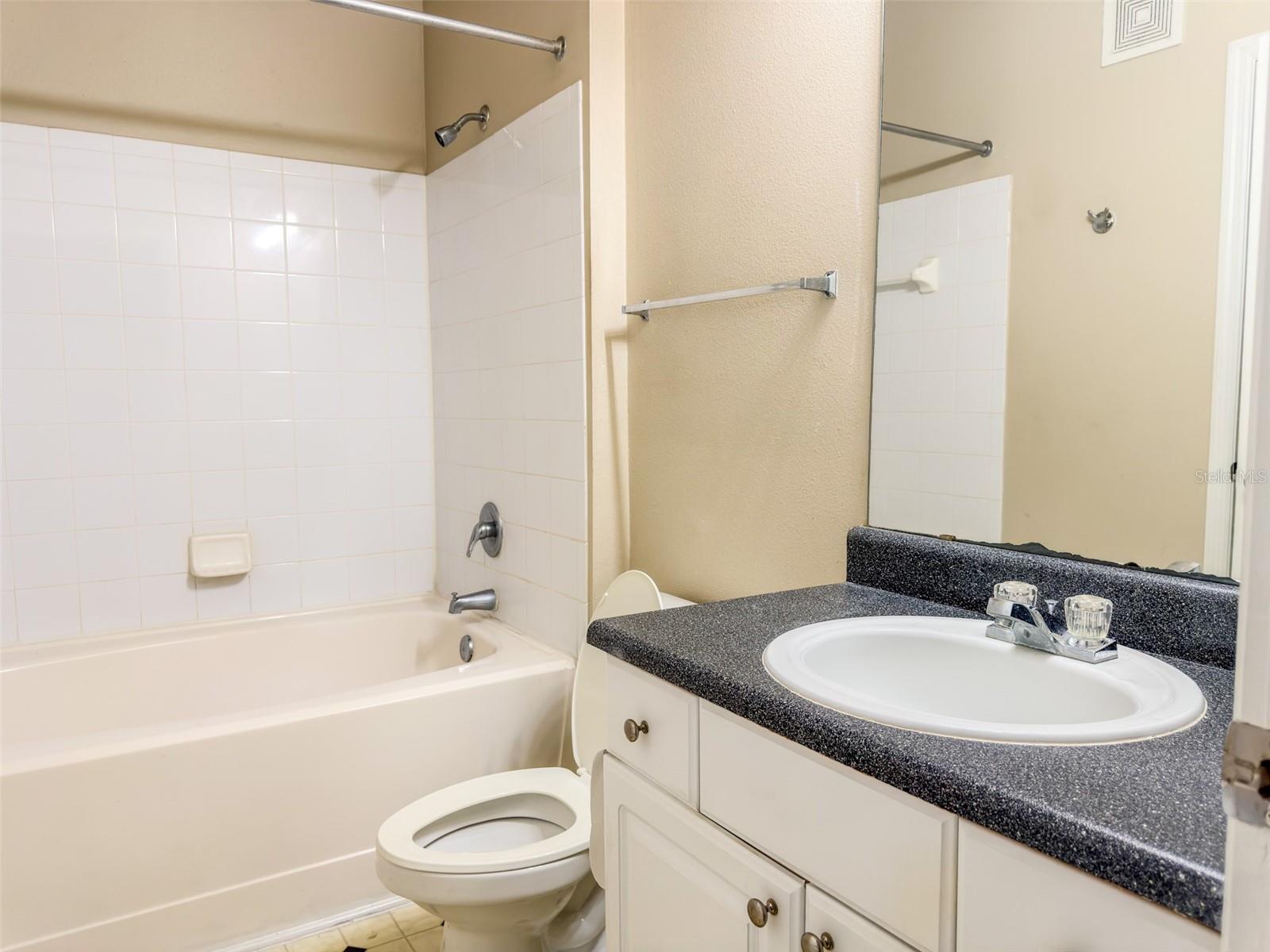 8818 VILLA VIEW CIR #204, ORLANDO, FL, 32821