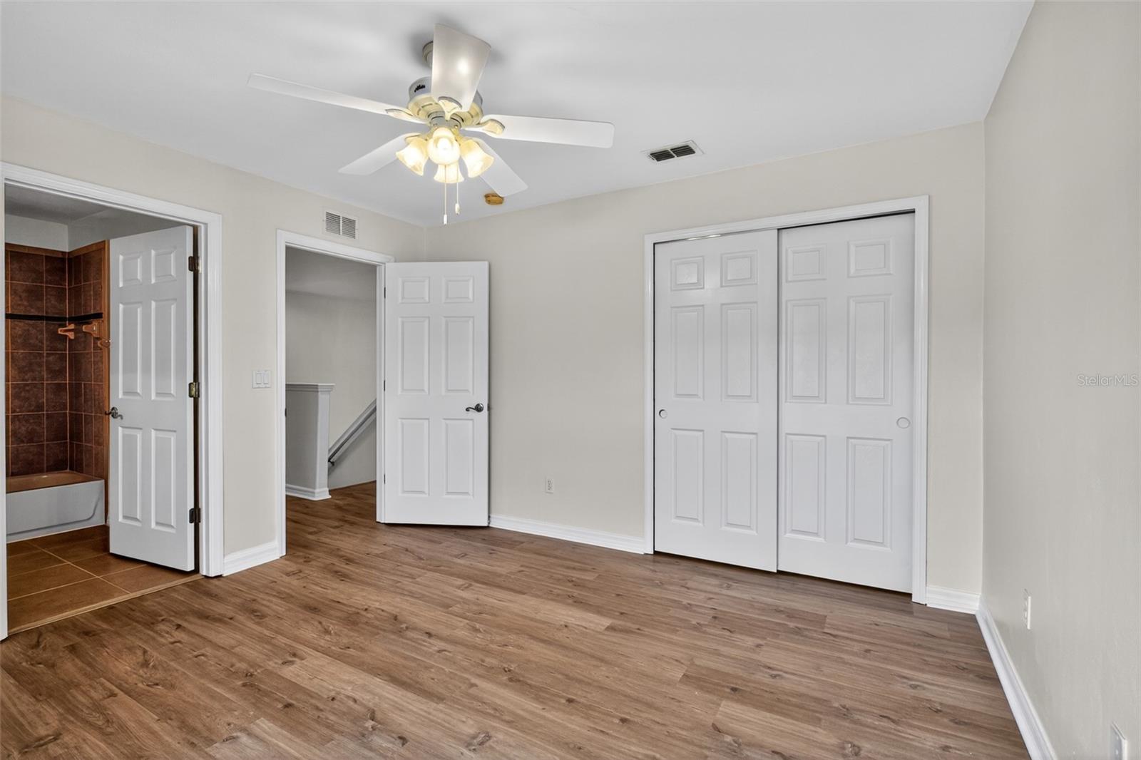 390 N AIRPORT RD, NEW SMYRNA BEACH, FL, 32168