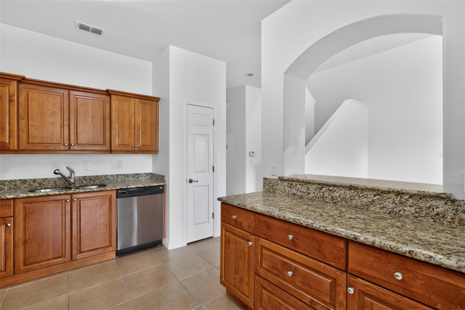 390 N AIRPORT RD, NEW SMYRNA BEACH, FL, 32168