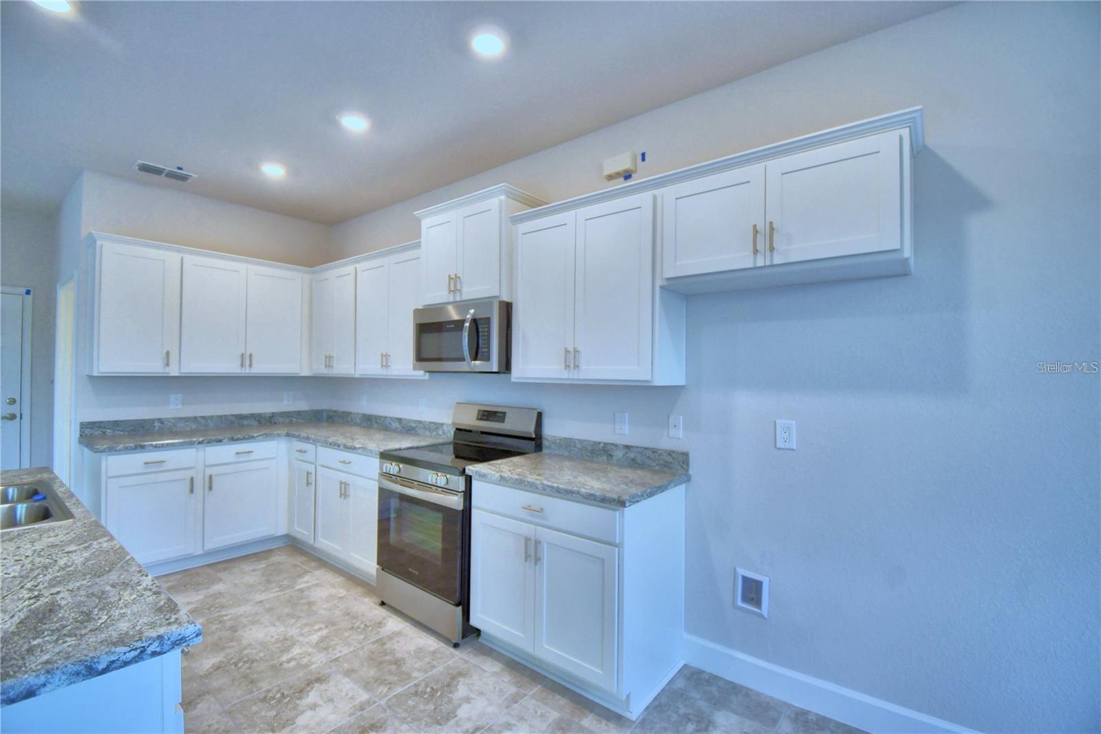 906 SOFIA LN, DAVENPORT, FL, 33837
