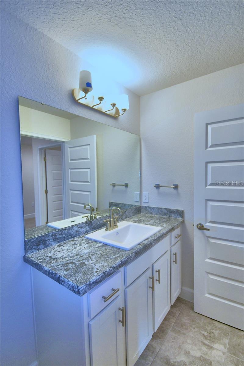 906 SOFIA LN, DAVENPORT, FL, 33837
