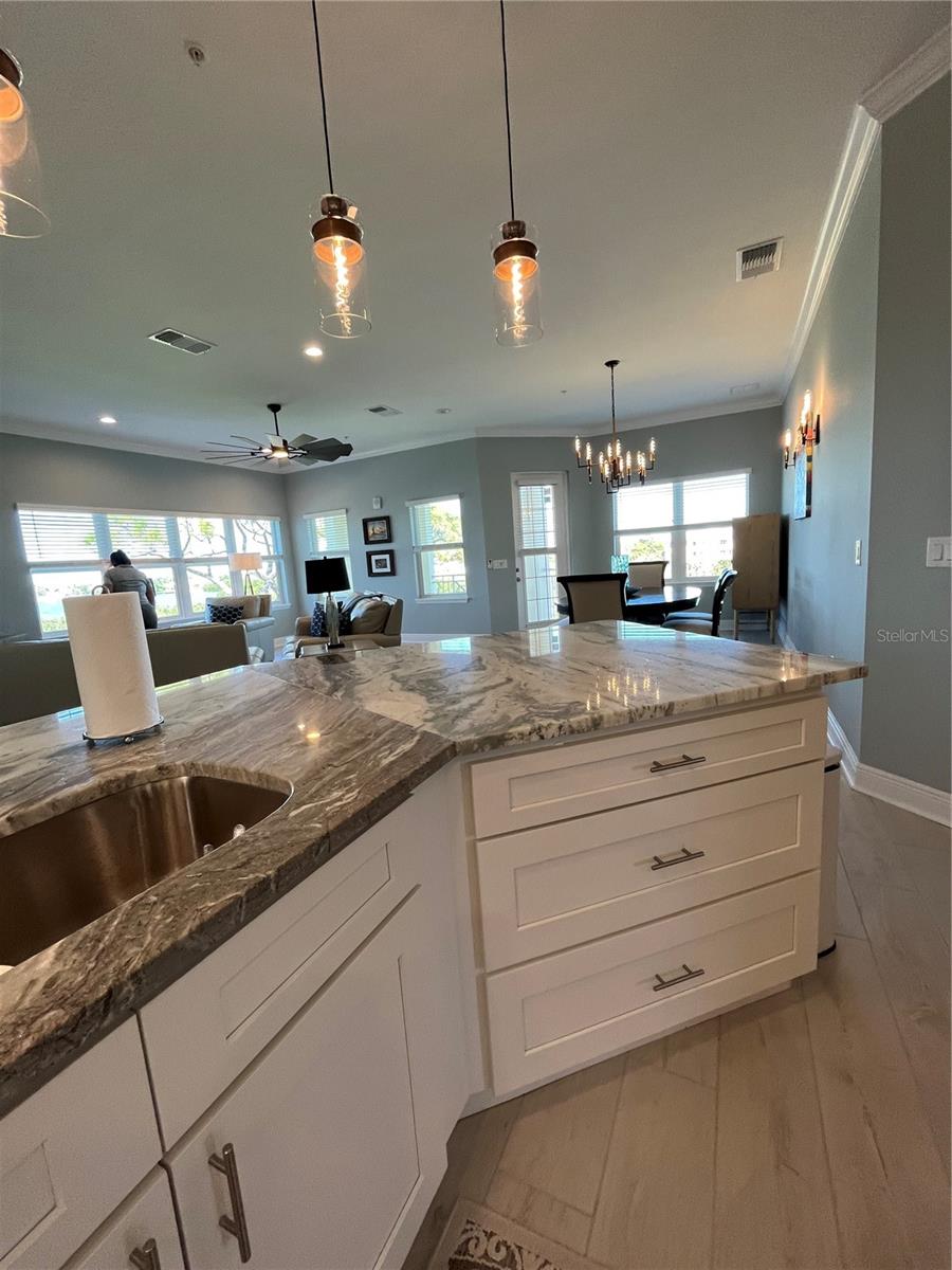 7930 34TH AVE W #303, BRADENTON, FL, 34209