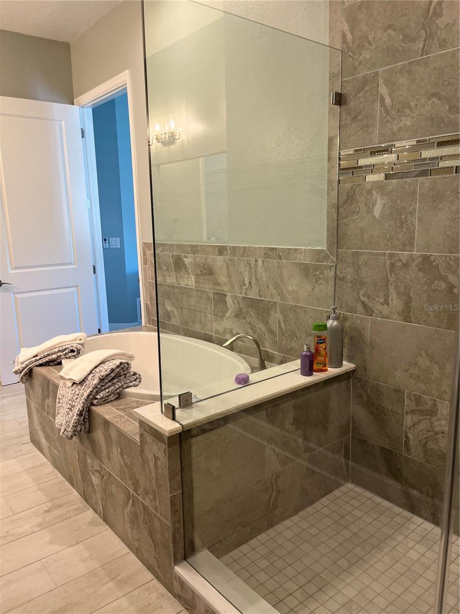 7930 34TH AVE W #303, BRADENTON, FL, 34209
