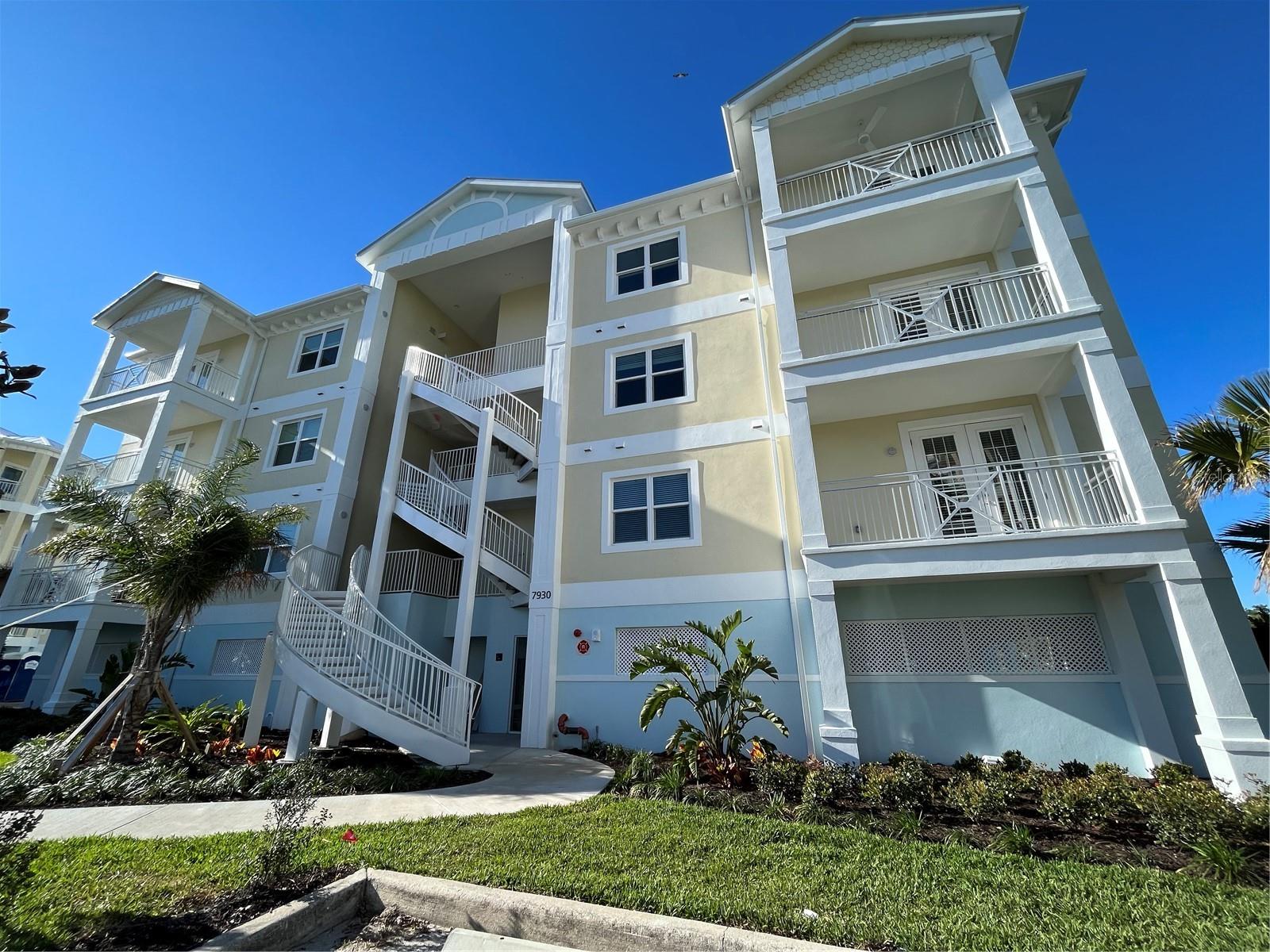 7930 34TH AVE W #303, BRADENTON, FL, 34209
