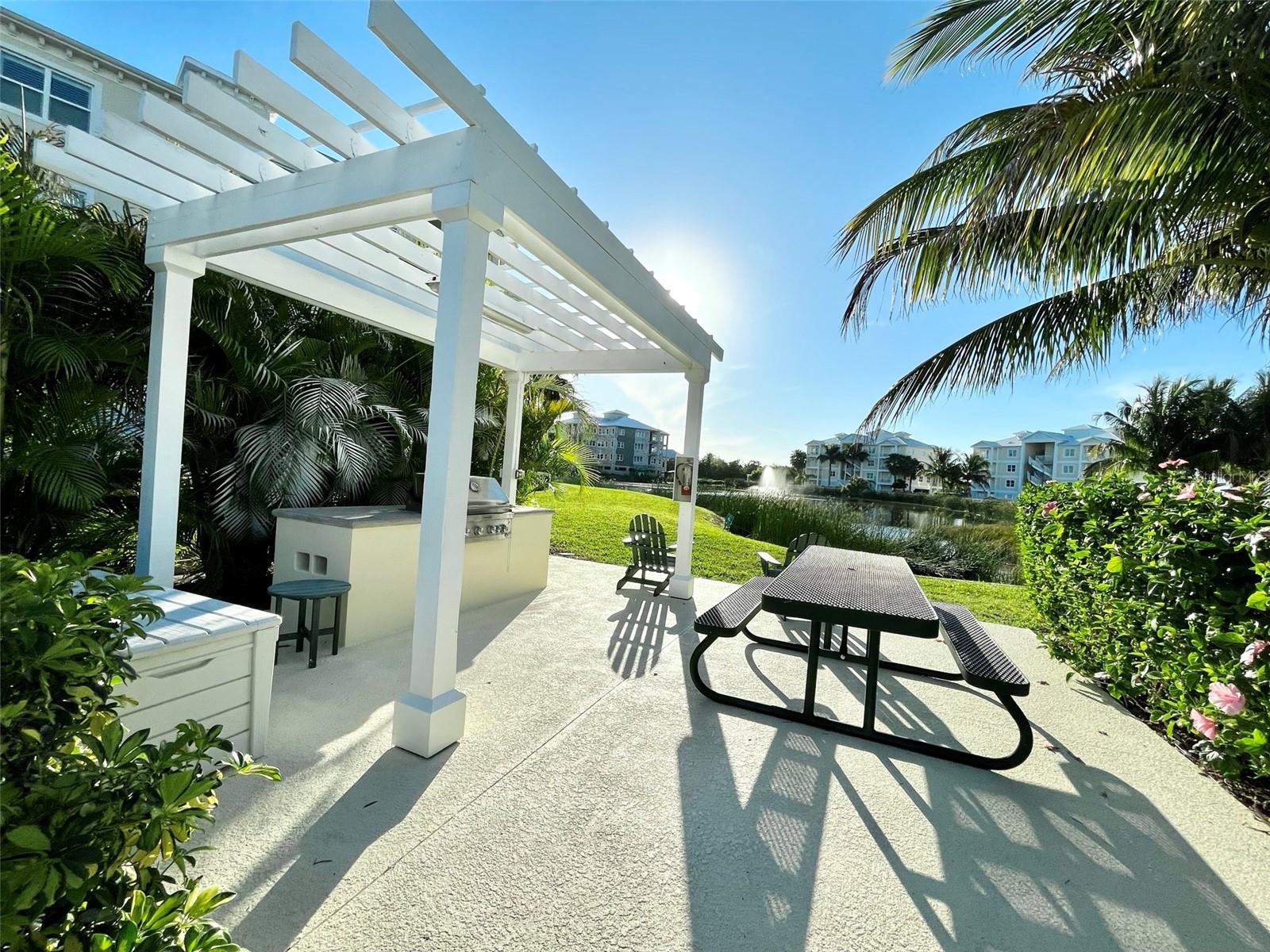 7930 34TH AVE W #303, BRADENTON, FL, 34209