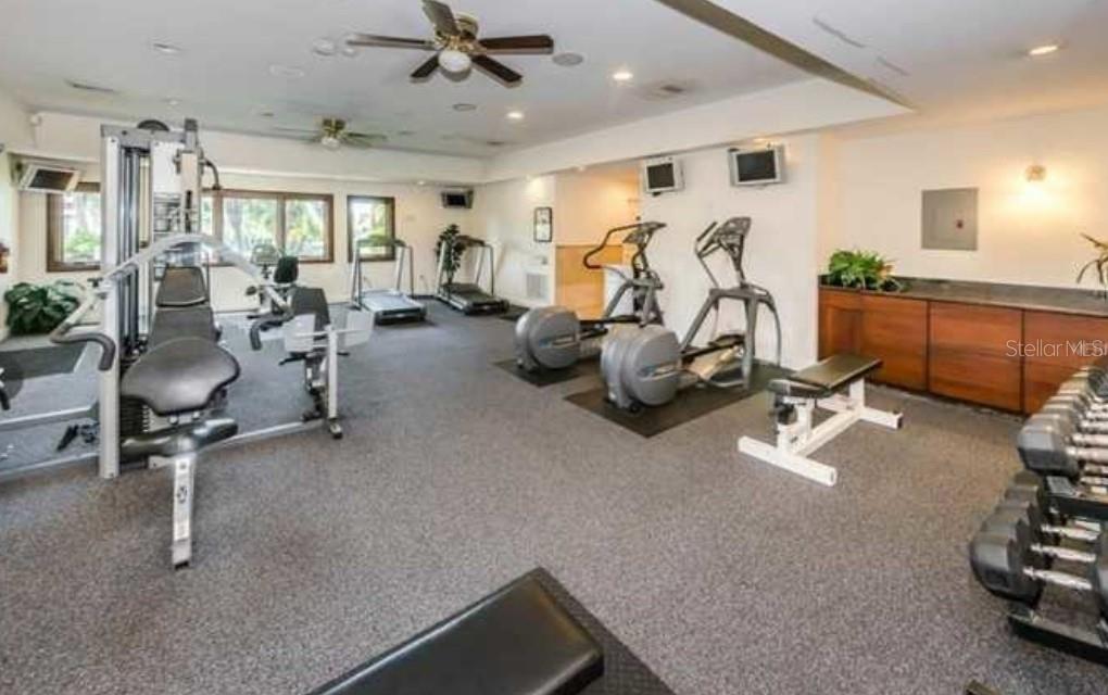 10263 GANDY BLVD N #403, ST PETERSBURG, FL, 33702