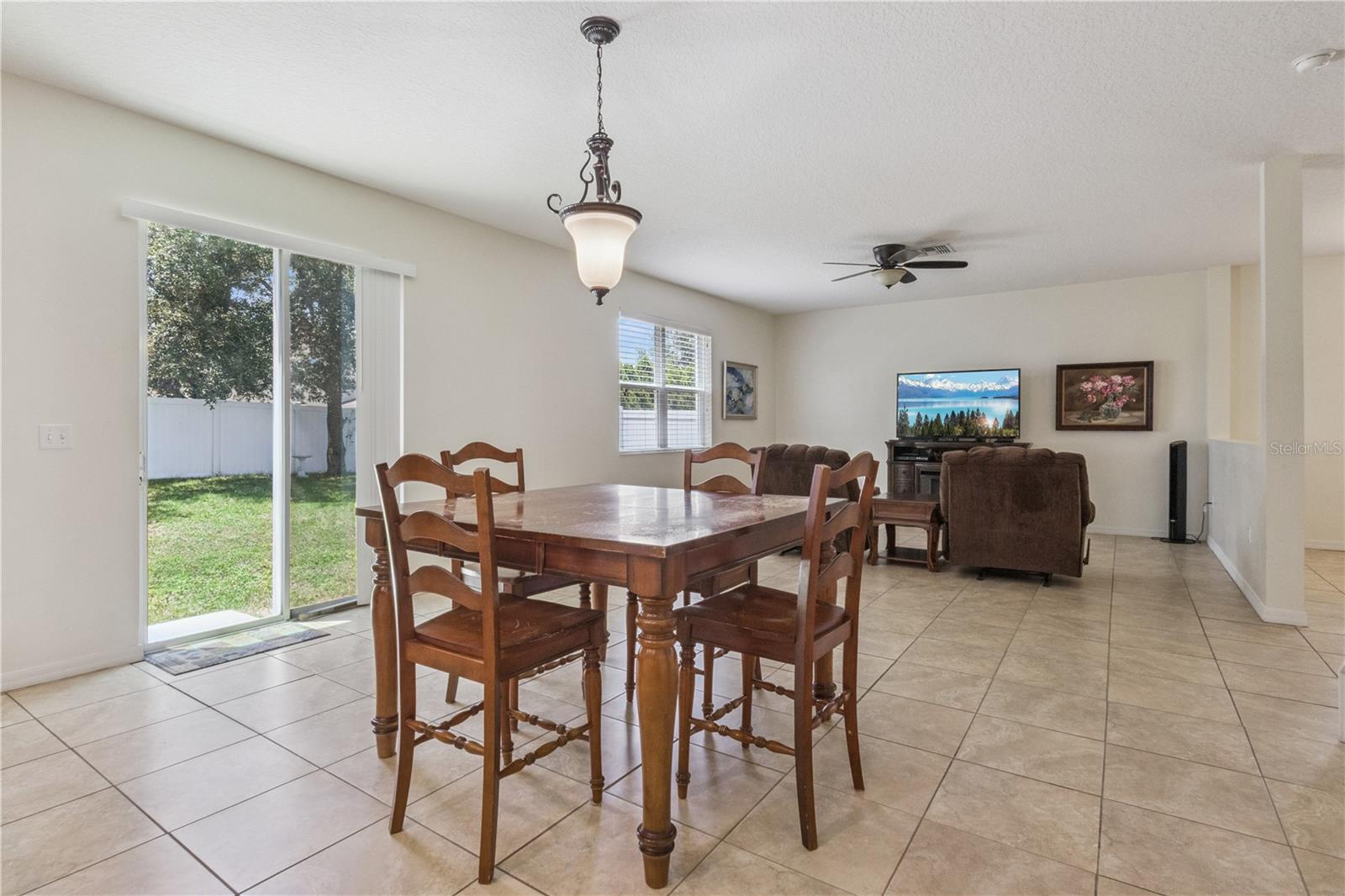 1572 AUBURN HILLS CT, TAVARES, FL, 32778