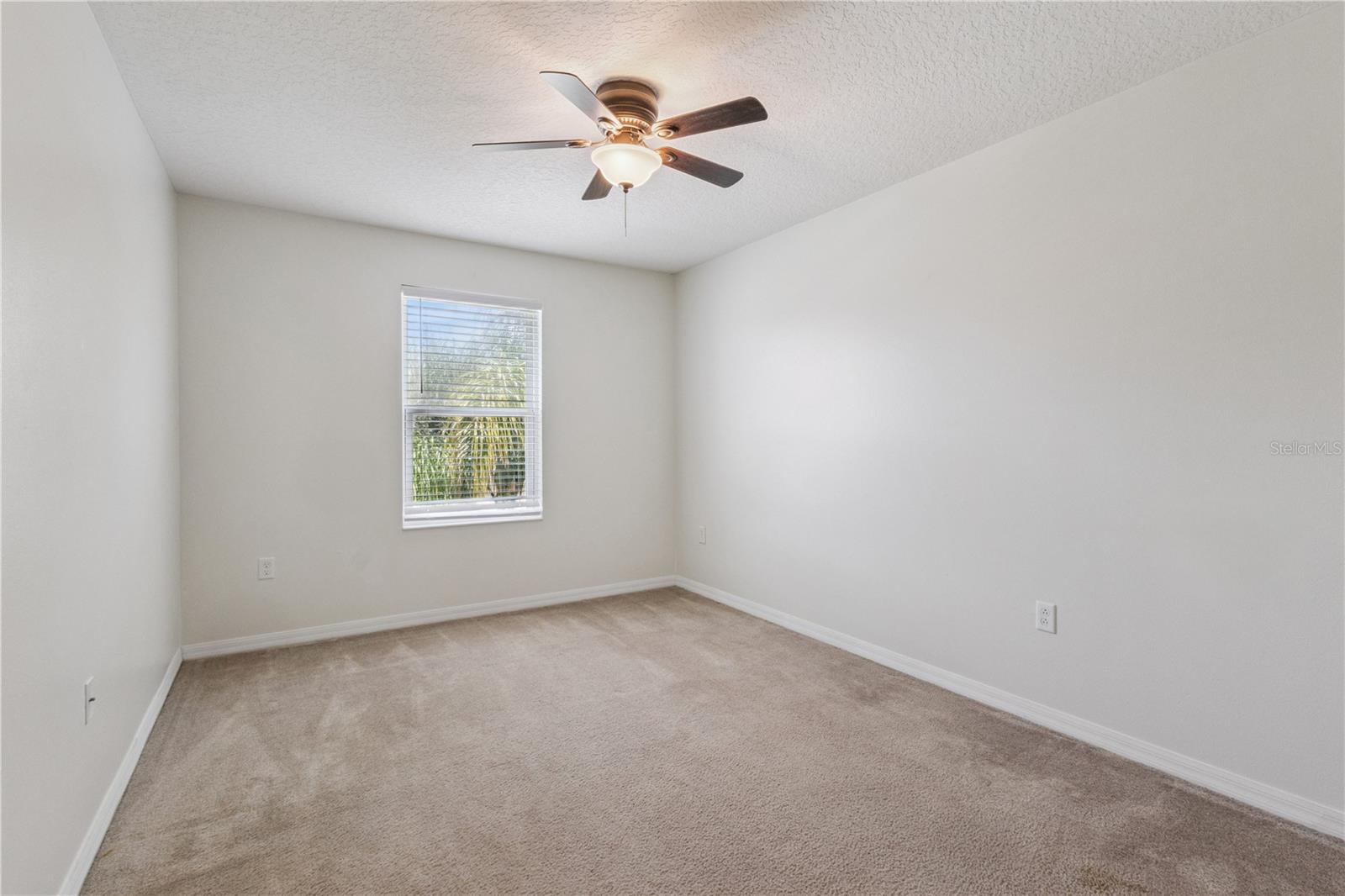 1572 AUBURN HILLS CT, TAVARES, FL, 32778