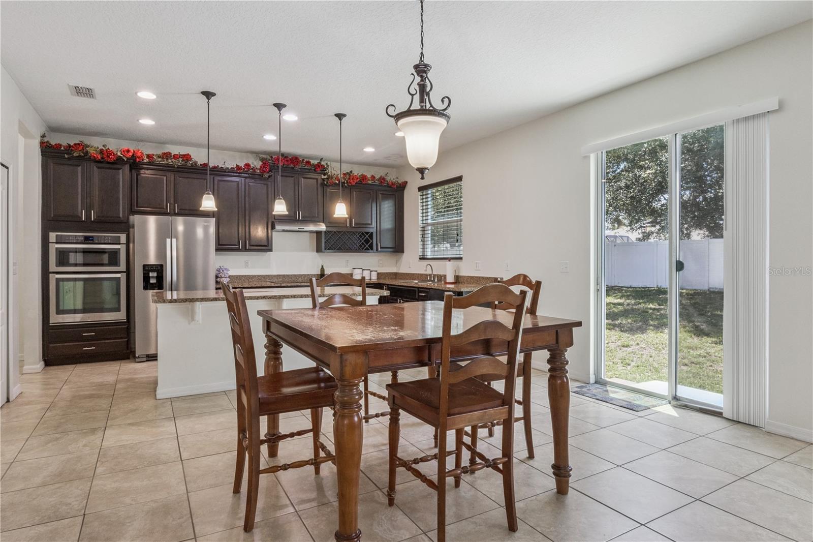1572 AUBURN HILLS CT, TAVARES, FL, 32778