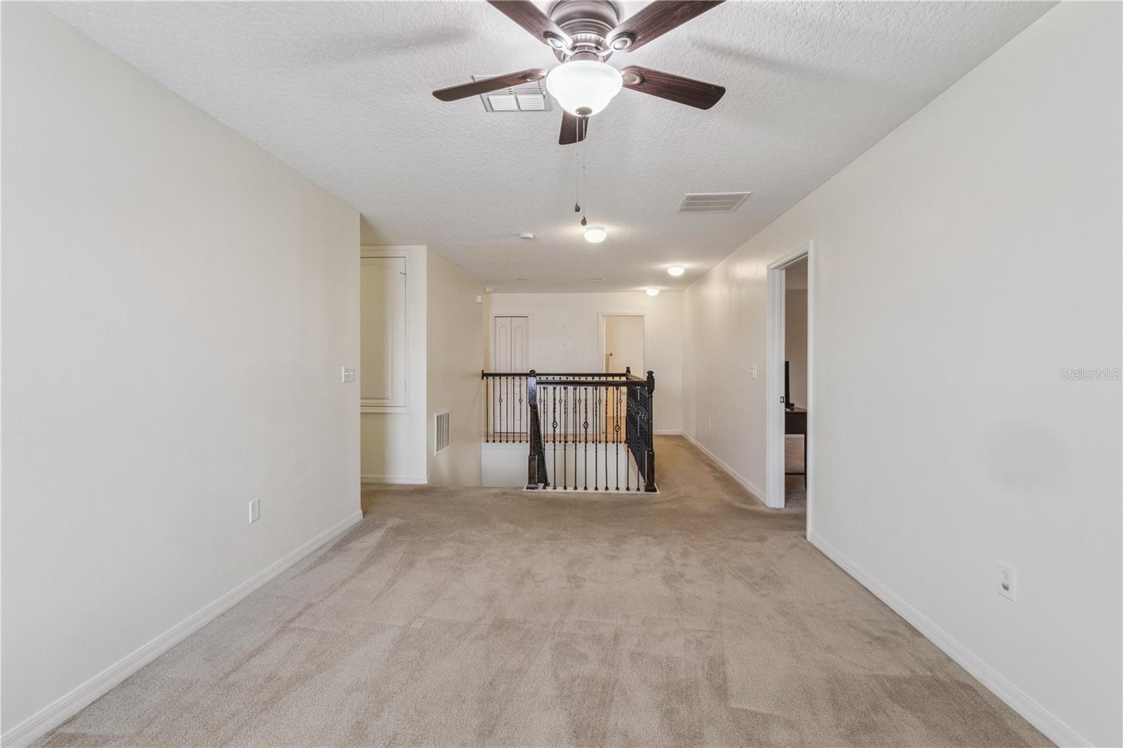 1572 AUBURN HILLS CT, TAVARES, FL, 32778
