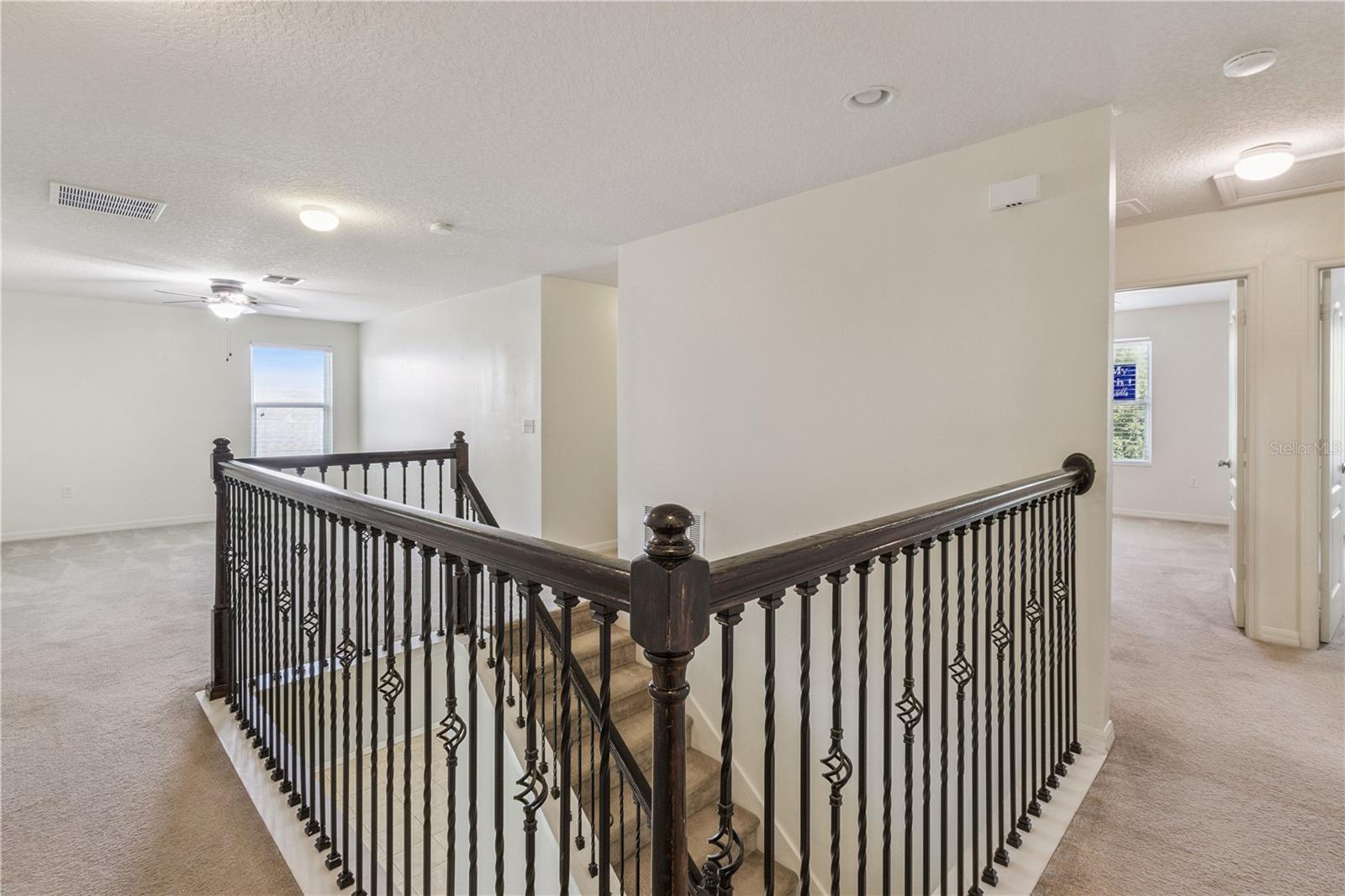 1572 AUBURN HILLS CT, TAVARES, FL, 32778