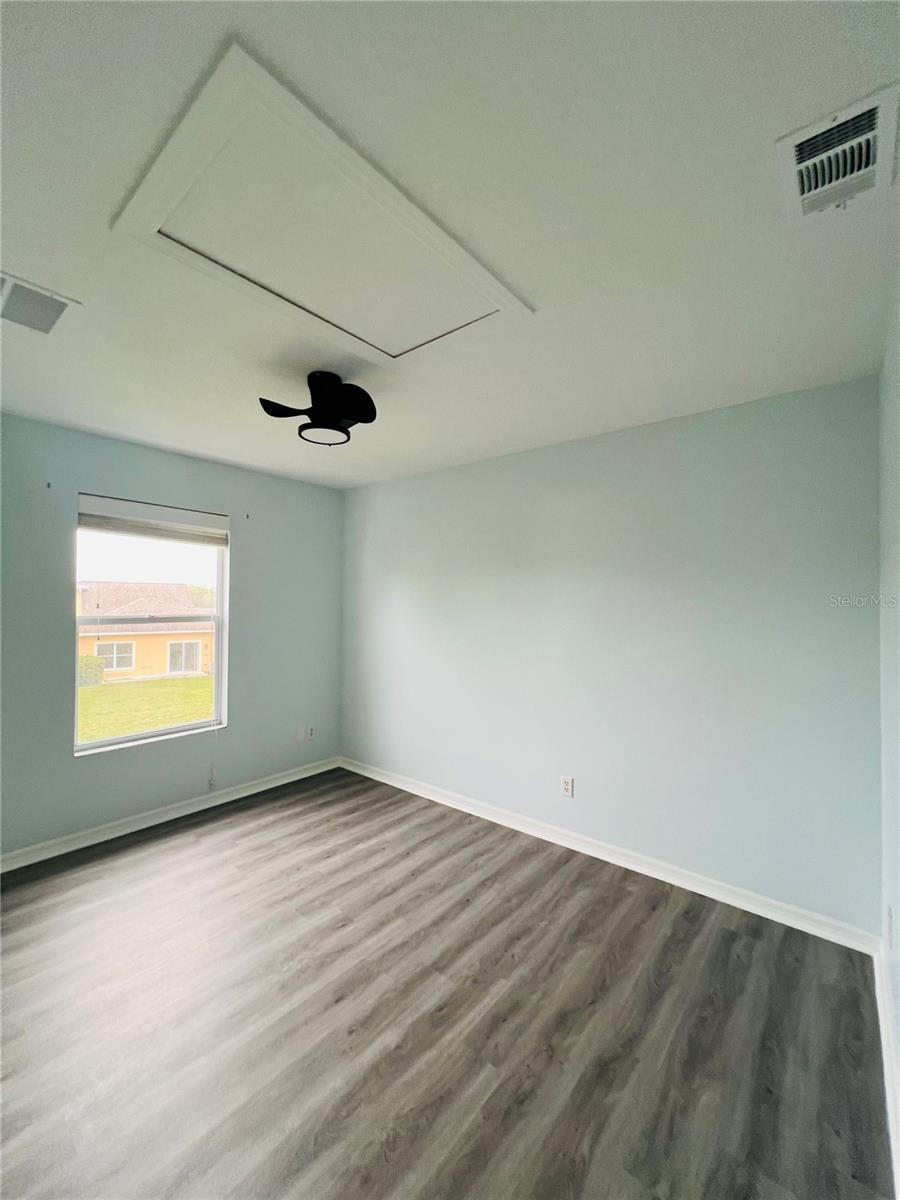 9096 IRON OAK AVE, TAMPA, FL, 33647