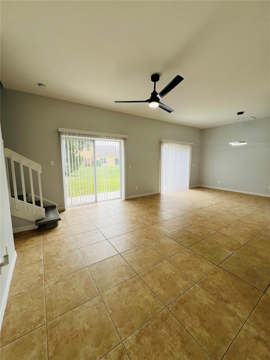 9096 IRON OAK AVE, TAMPA, FL, 33647