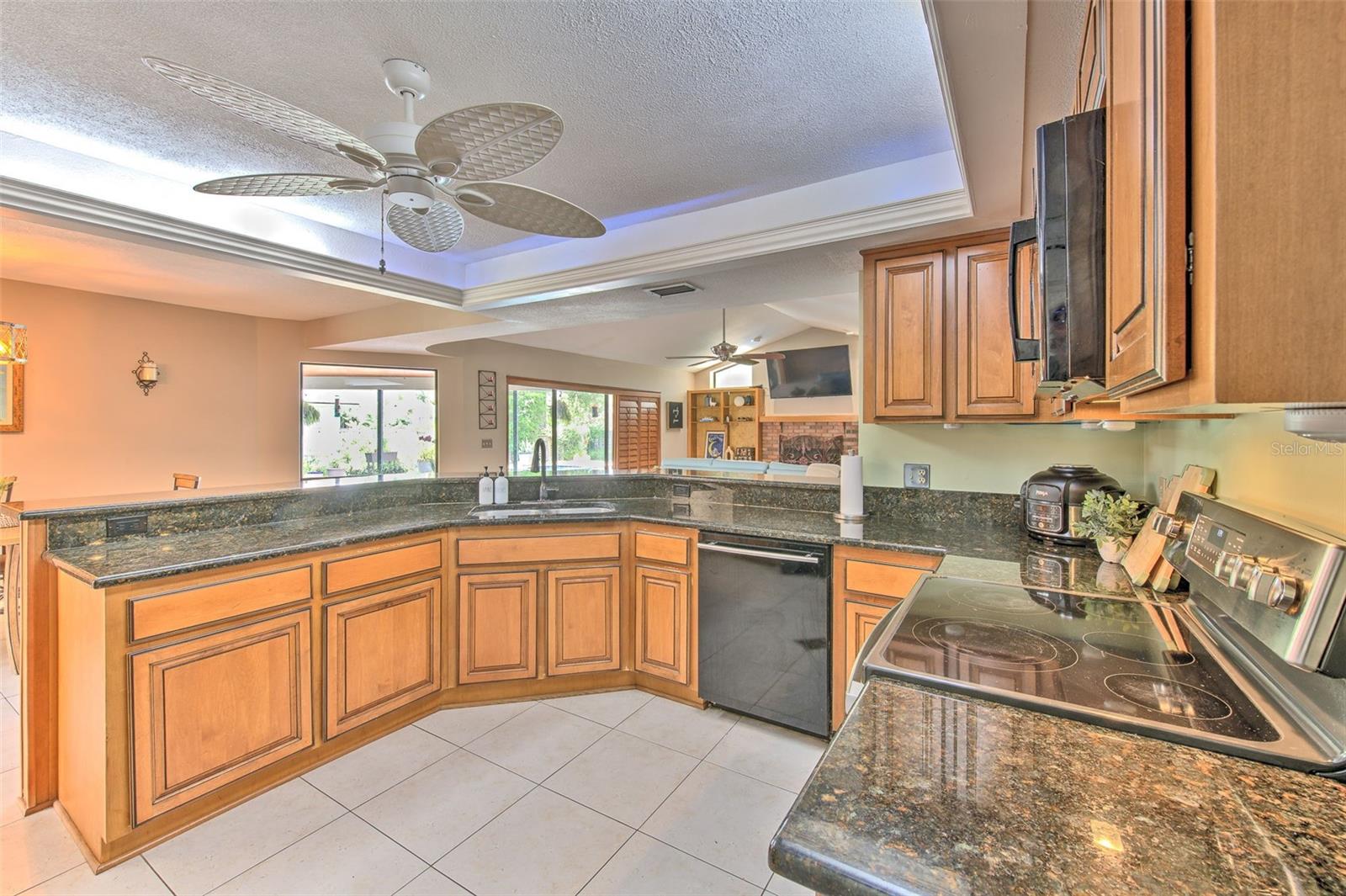 3816 BUCKINGHAM LOOP DR, VALRICO, FL, 33594