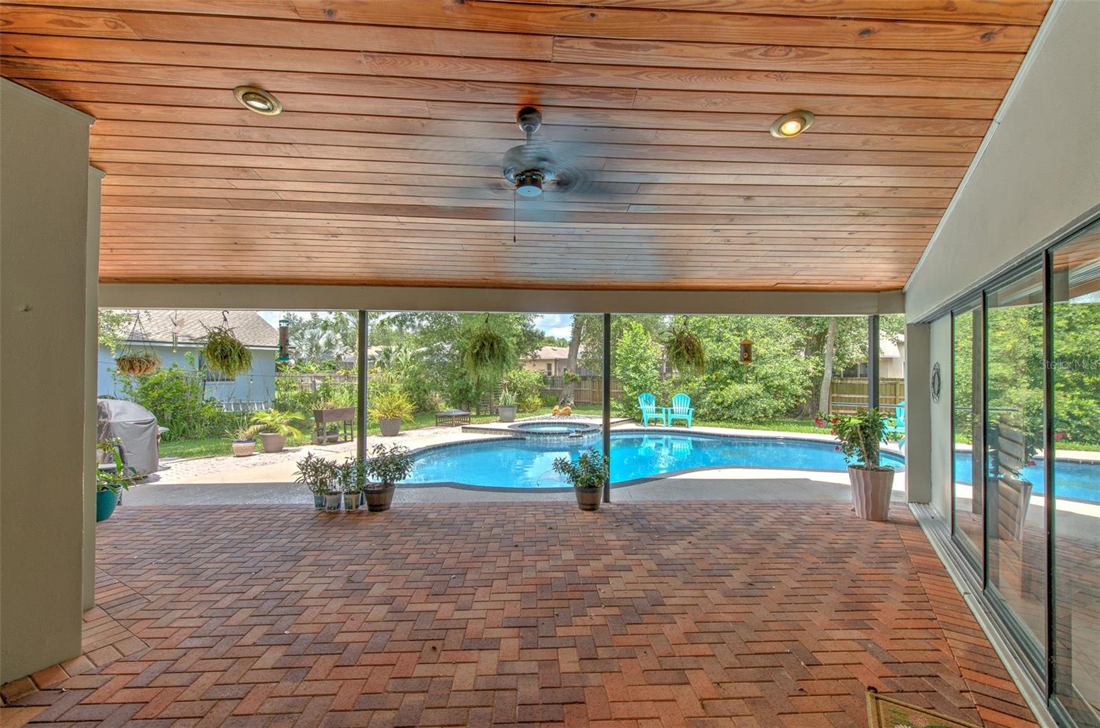 3816 BUCKINGHAM LOOP DR, VALRICO, FL, 33594