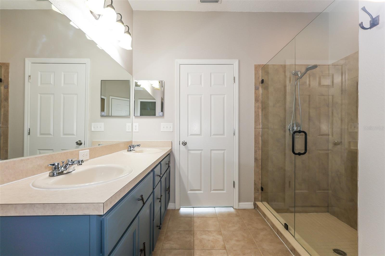 814 COADE STONE DR, SEFFNER, FL, 33584
