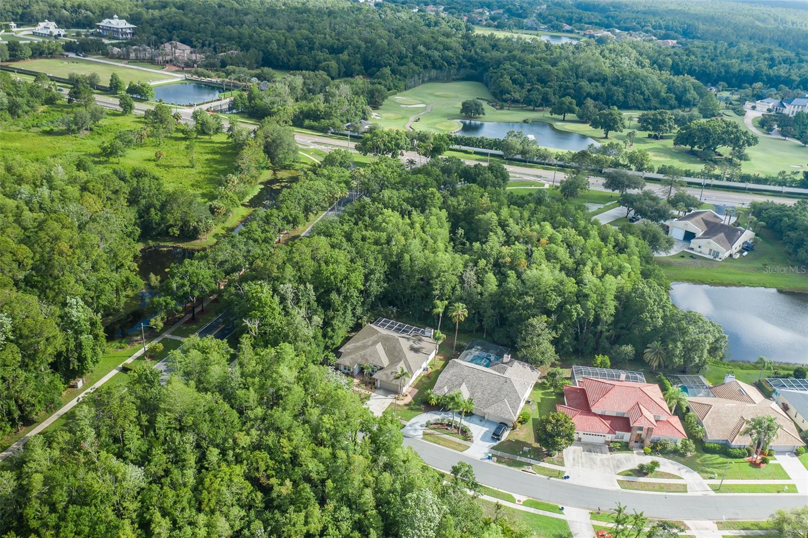 321 WATERFORD CIR E, TARPON SPRINGS, FL, 34688