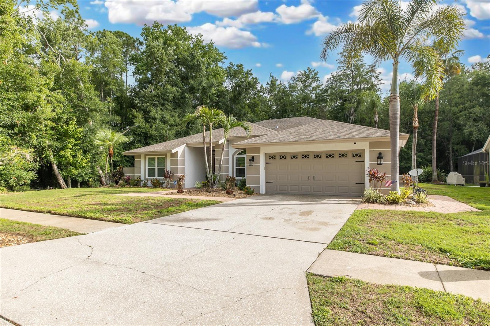 321 WATERFORD CIR E, TARPON SPRINGS, FL, 34688