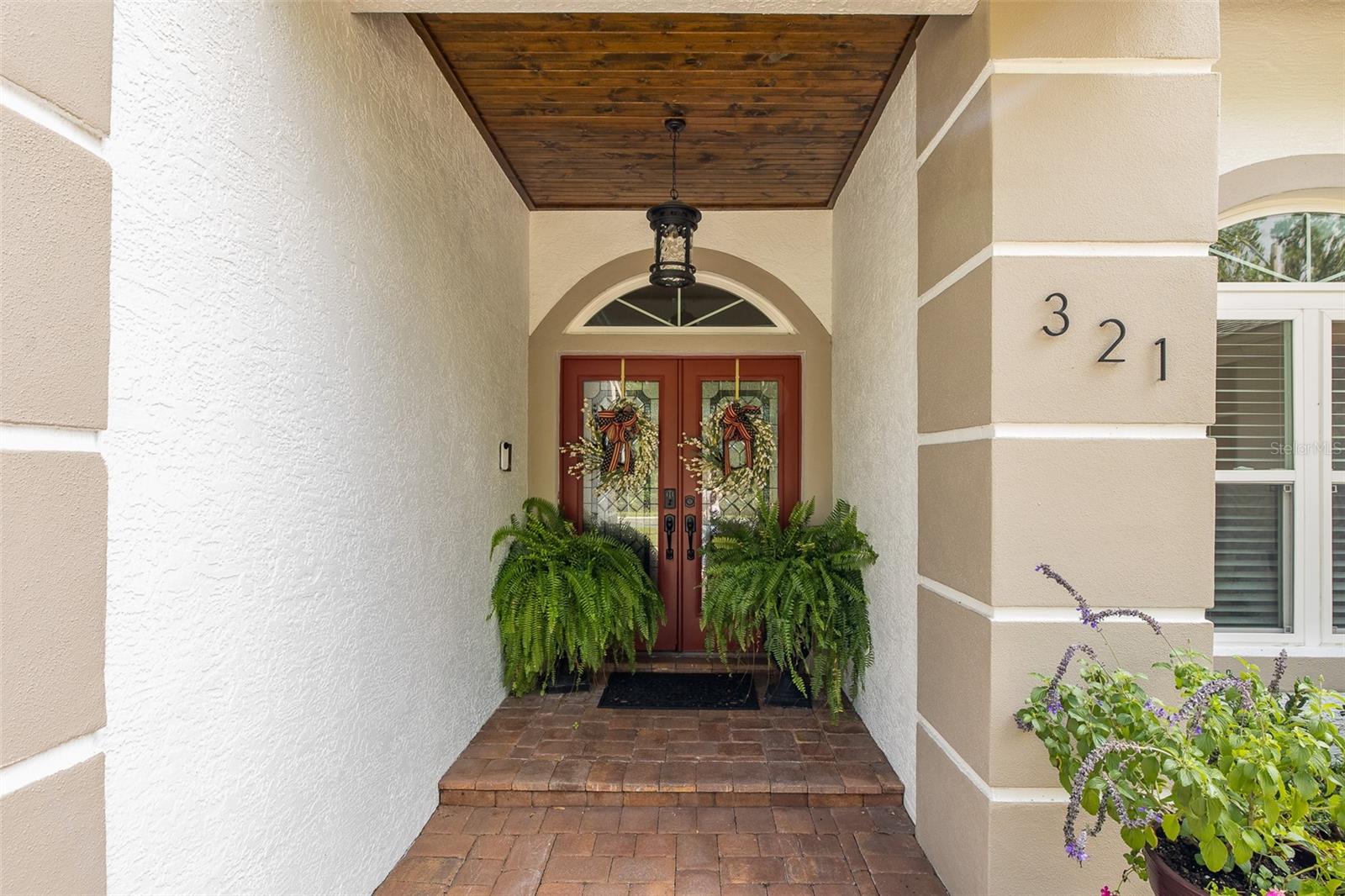 321 WATERFORD CIR E, TARPON SPRINGS, FL, 34688