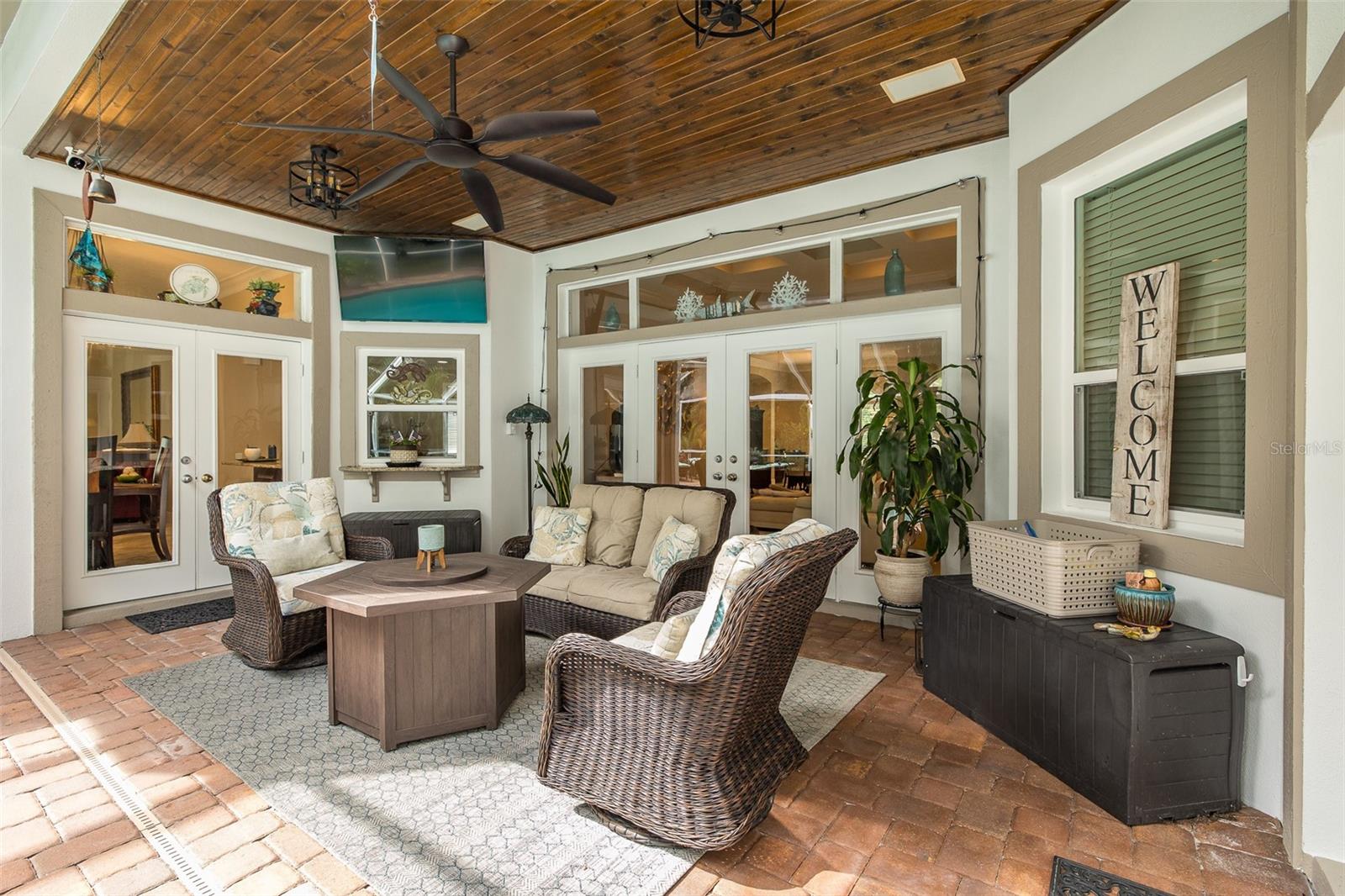 321 WATERFORD CIR E, TARPON SPRINGS, FL, 34688