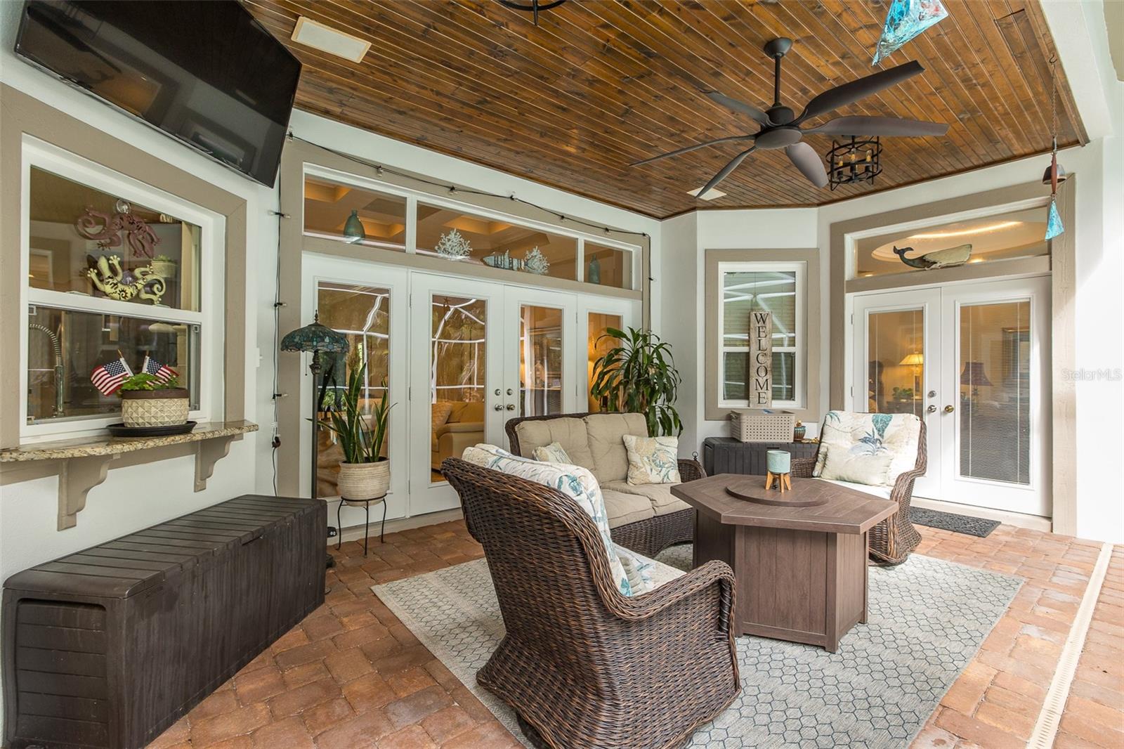 321 WATERFORD CIR E, TARPON SPRINGS, FL, 34688